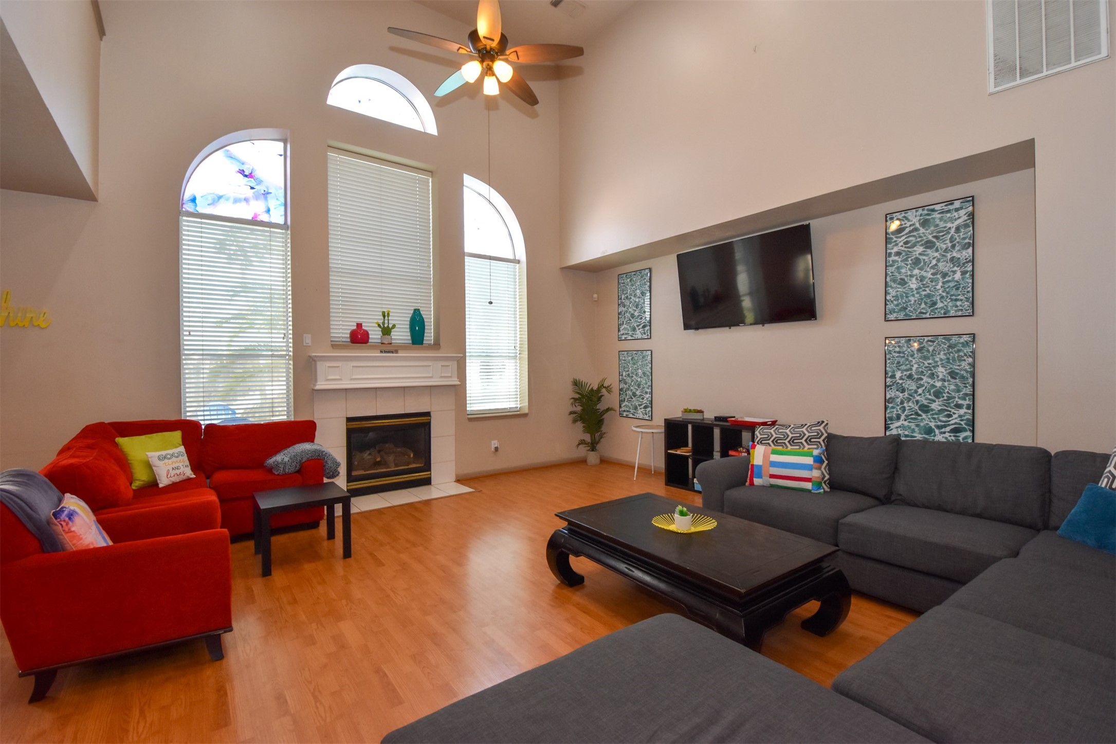 10102 White Oak Trail Lane Property Photo 5