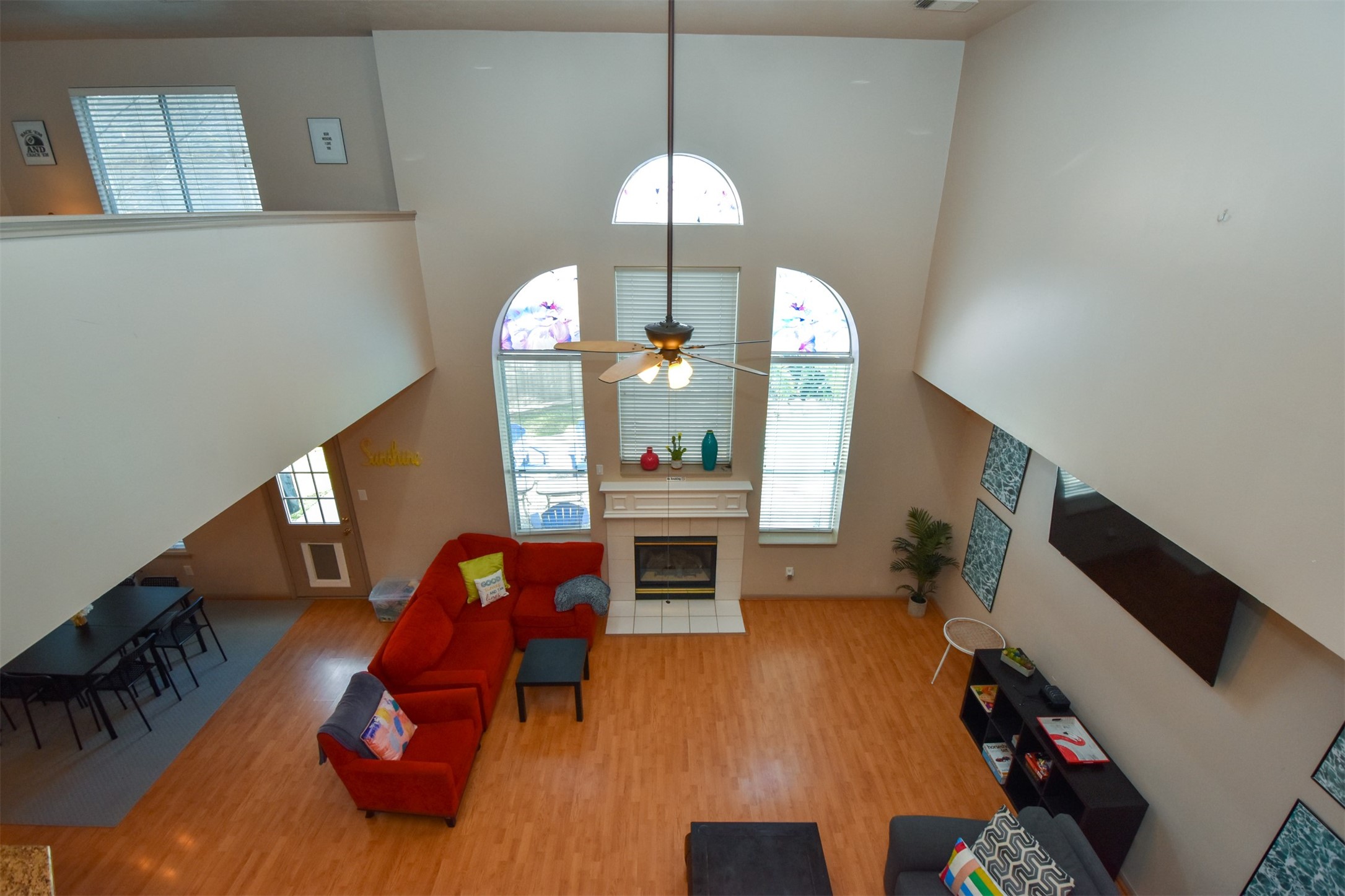 10102 White Oak Trail Lane Property Photo 8