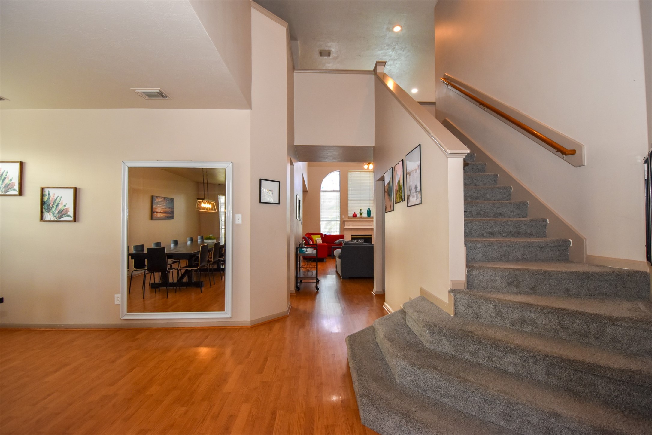 10102 White Oak Trail Lane Property Photo 14