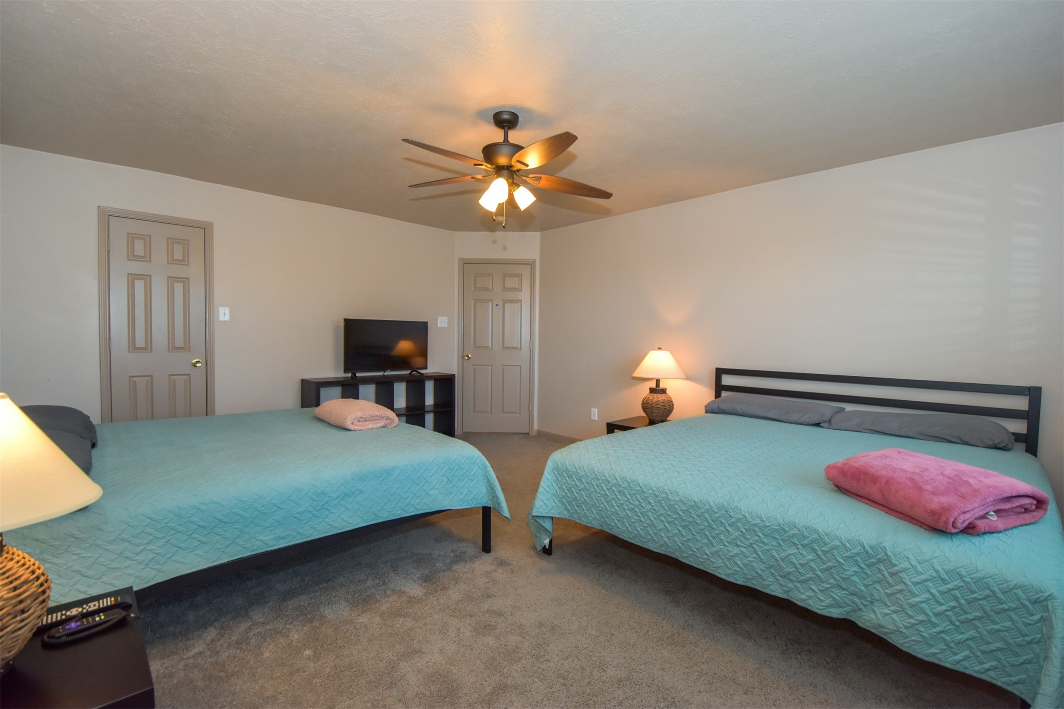 10102 White Oak Trail Lane Property Photo 24