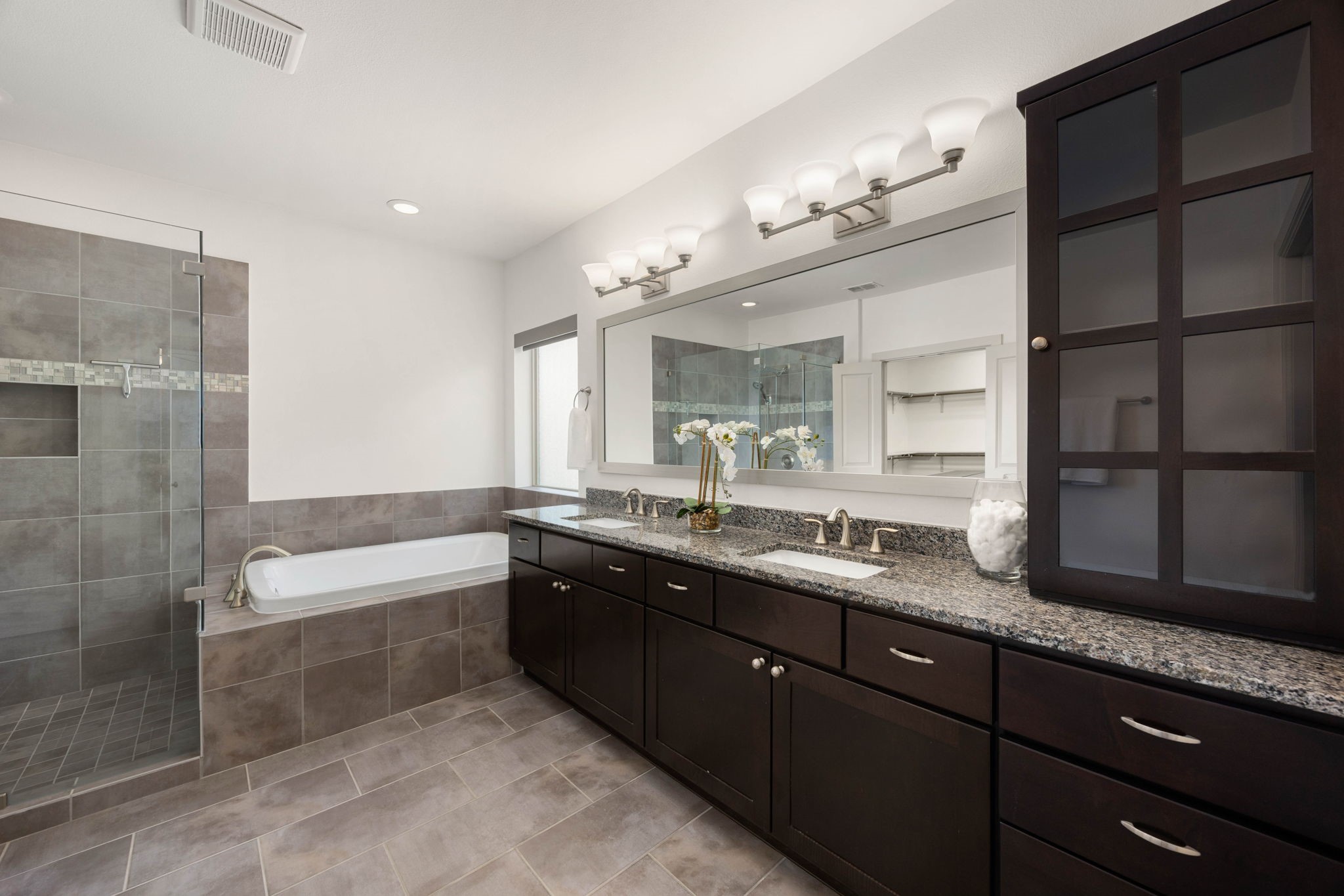 6703 Saxton Manor Street Property Photo 26