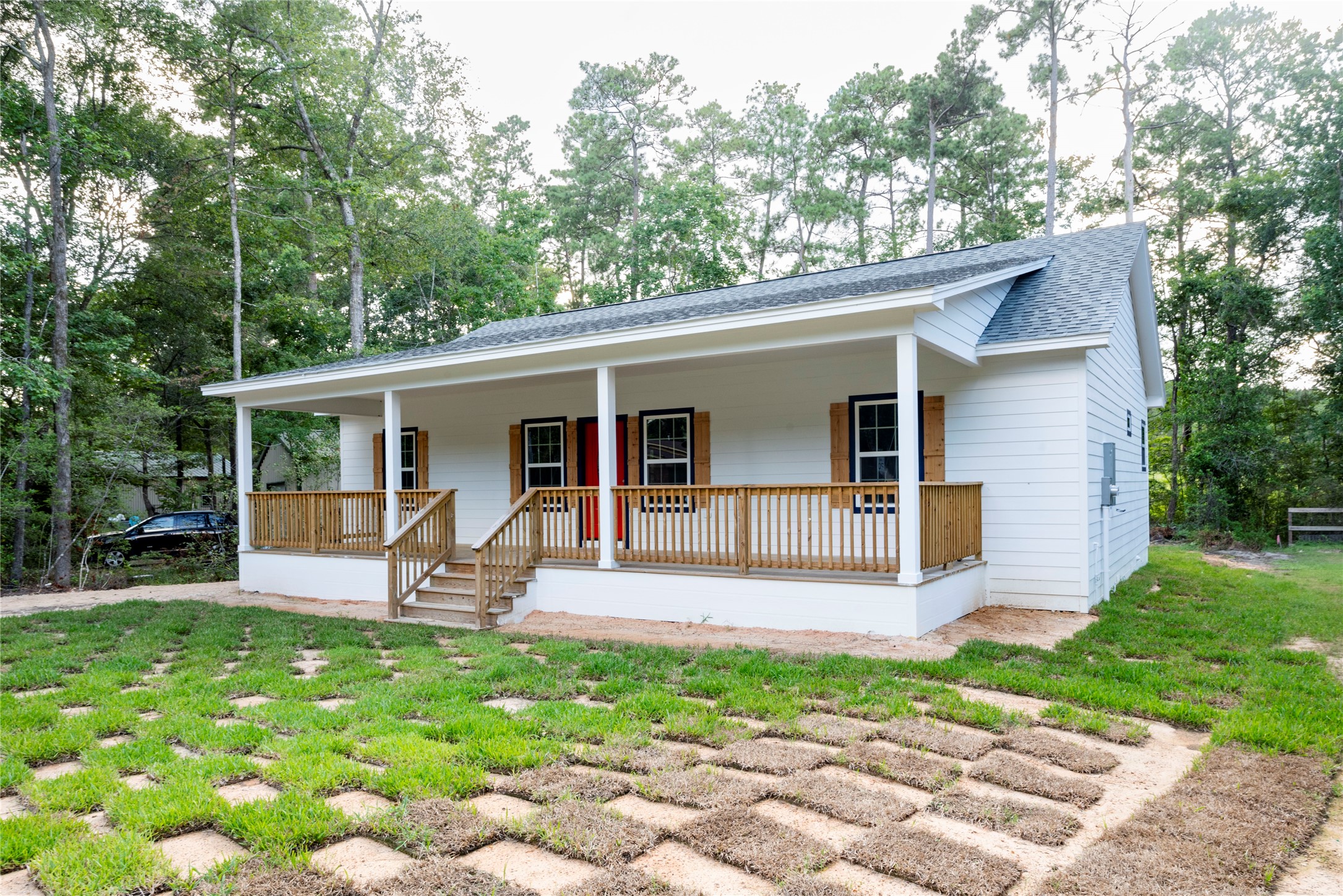 15558 Arrowhead Loop Property Photo 3