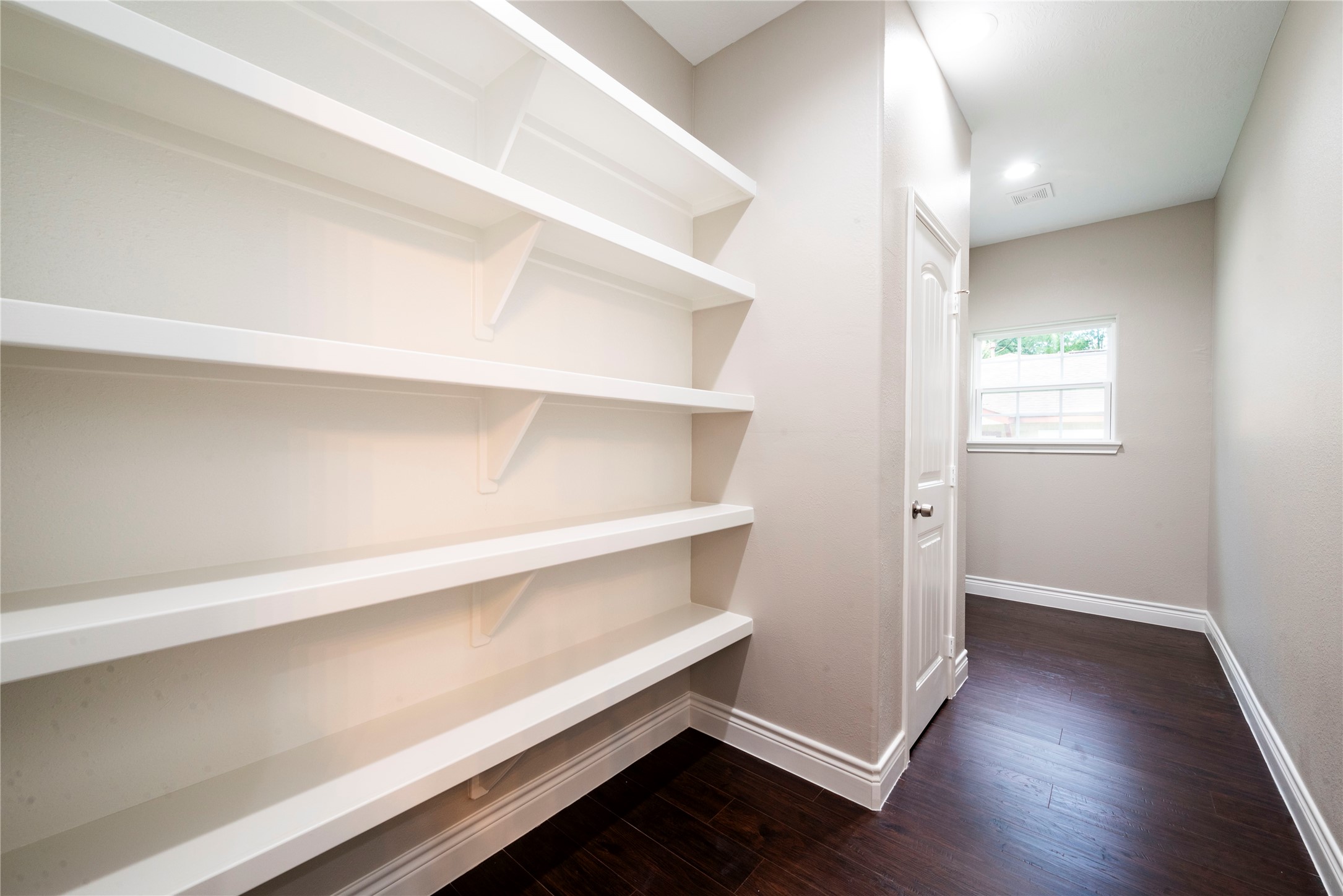 15558 Arrowhead Loop Property Photo 18