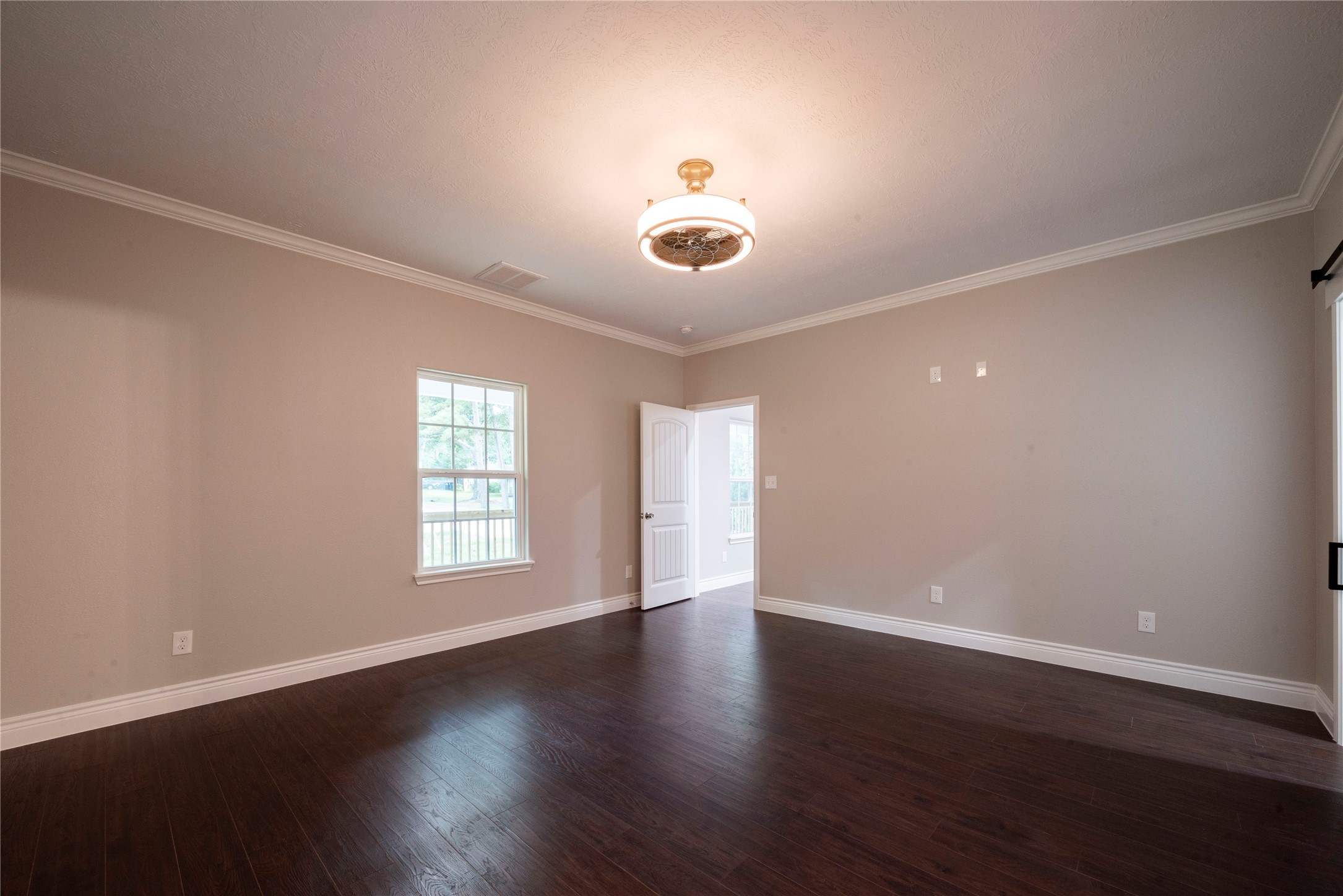 15558 Arrowhead Loop Property Photo 21