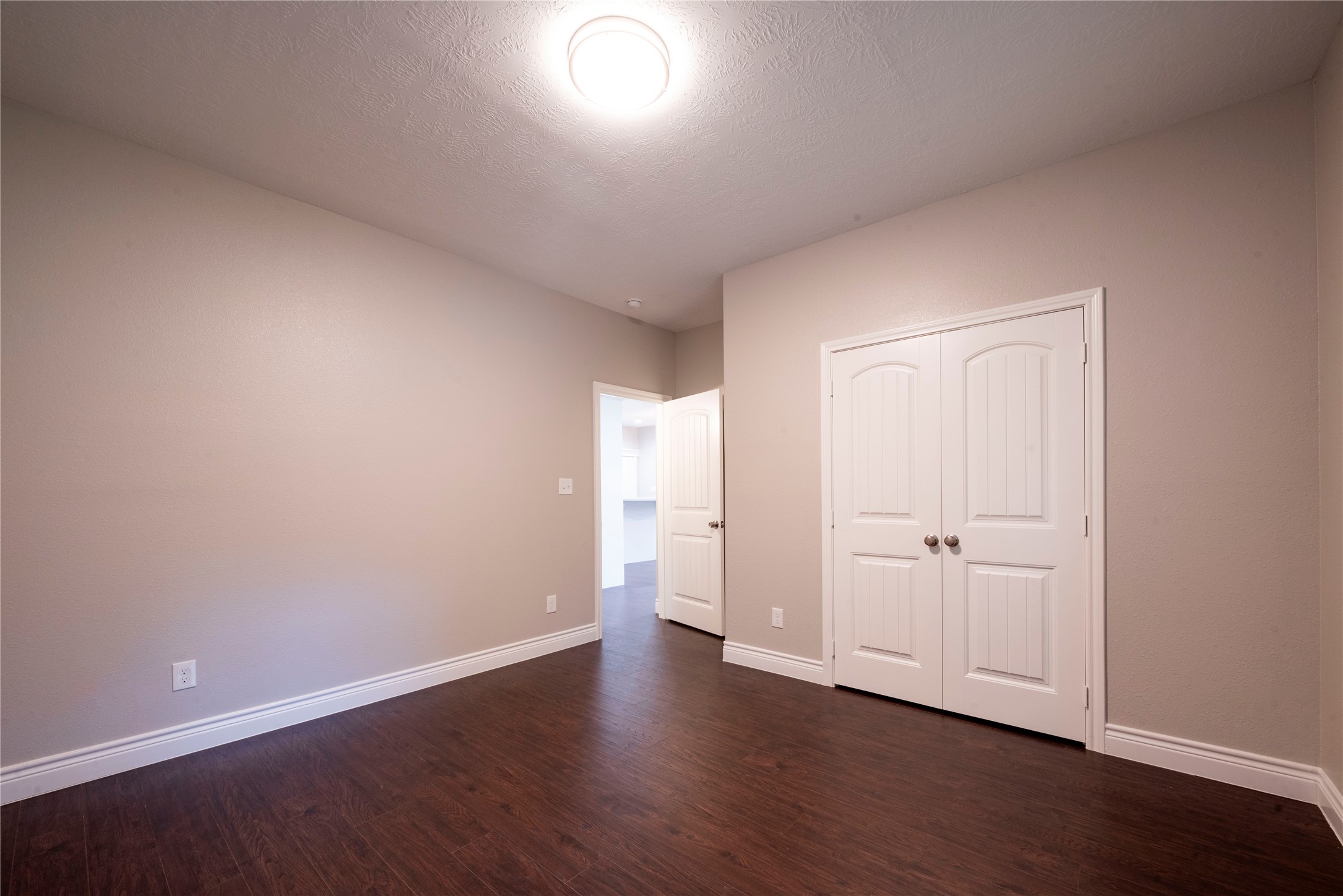 15558 Arrowhead Loop Property Photo 29