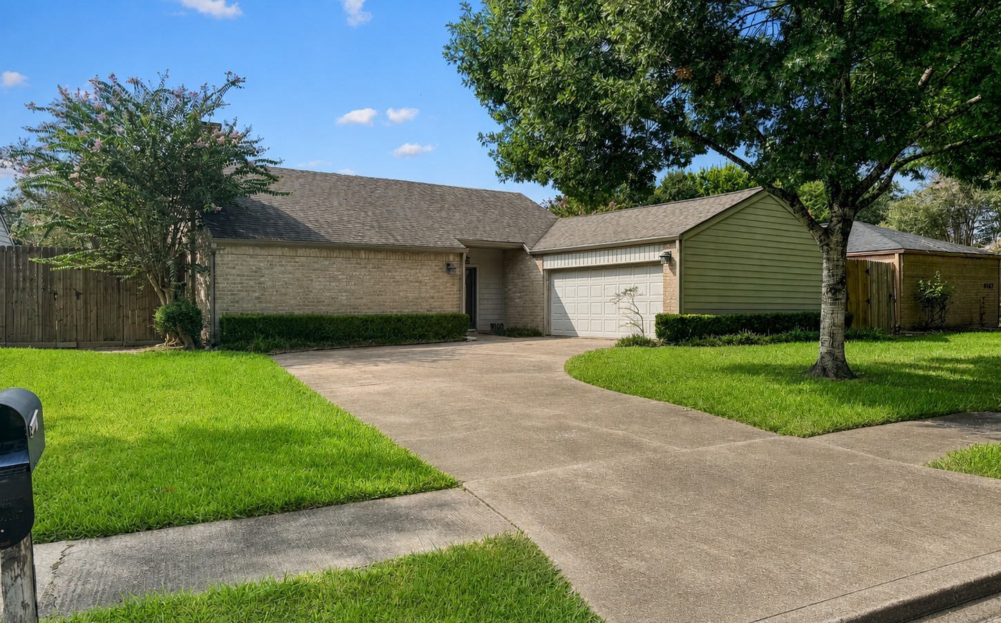 9103 Chesney Downs Drive Property Photo 1