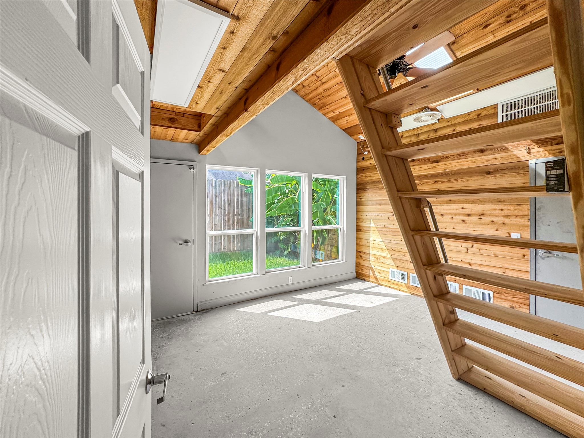 9103 Chesney Downs Drive Property Photo 11