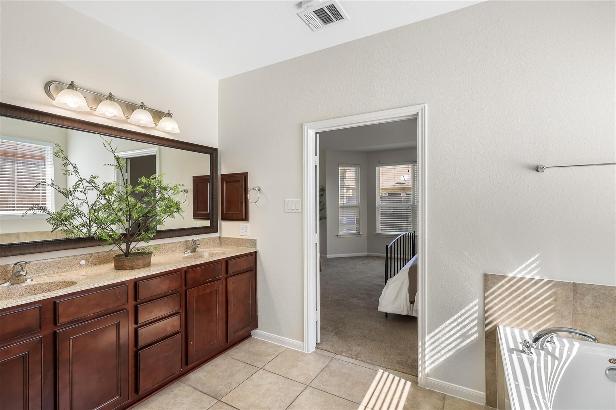 9731 Carina Forest Court, Humble Tx 77396 Property Photo 16