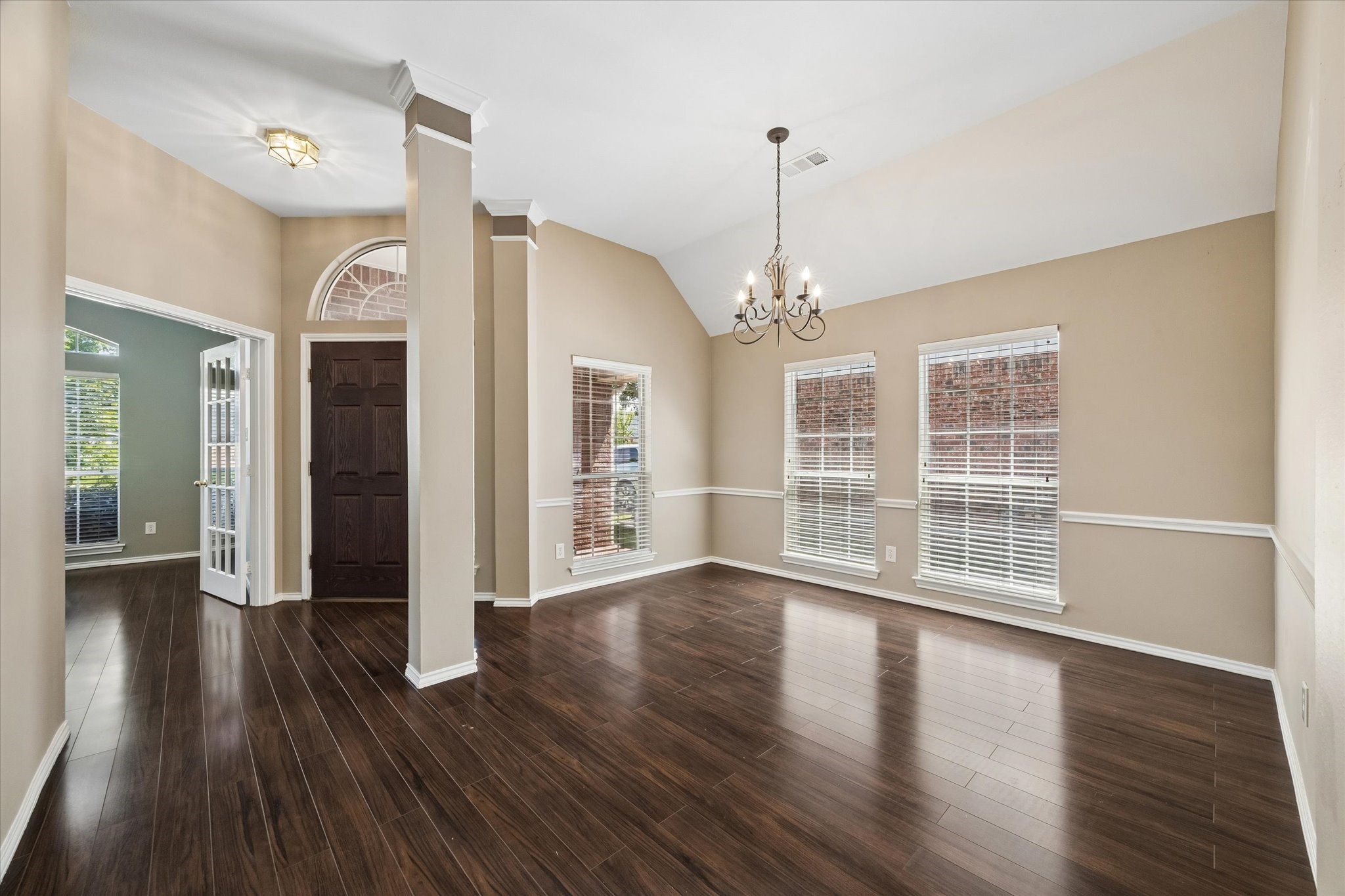 3118 Valley Court Property Photo 24