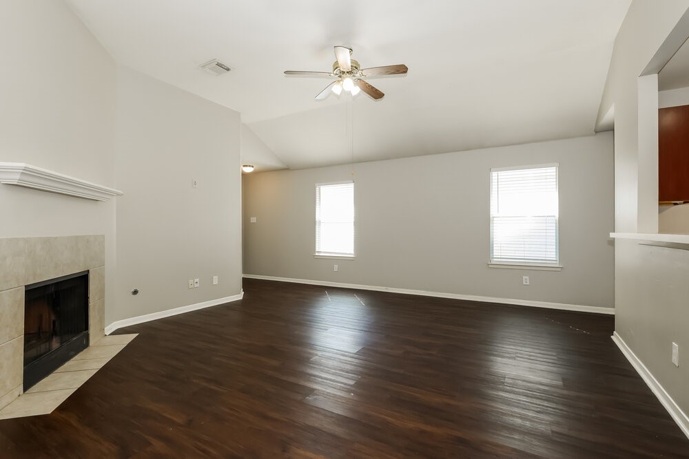 16207 Imperial Forest Lane Property Photo 5