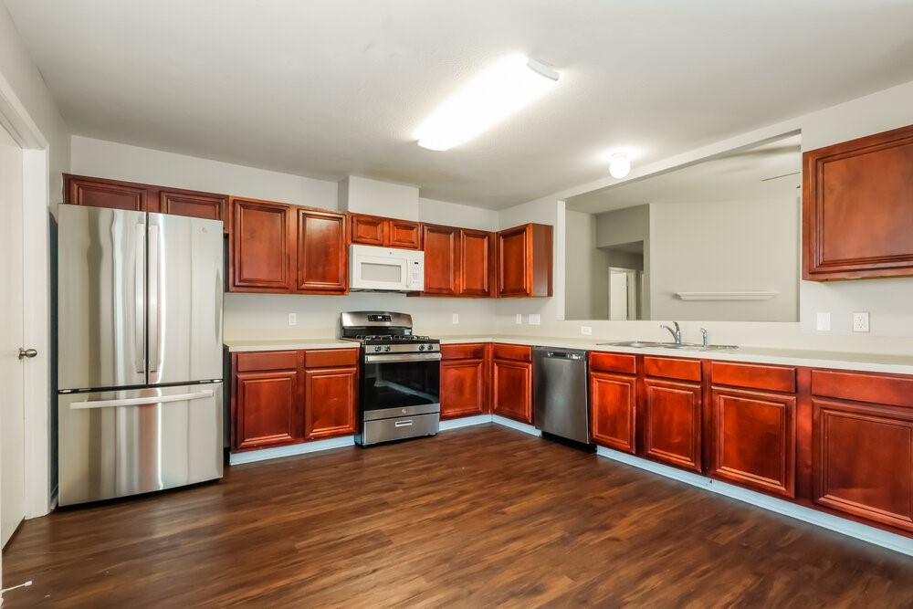 16207 Imperial Forest Lane Property Photo 7