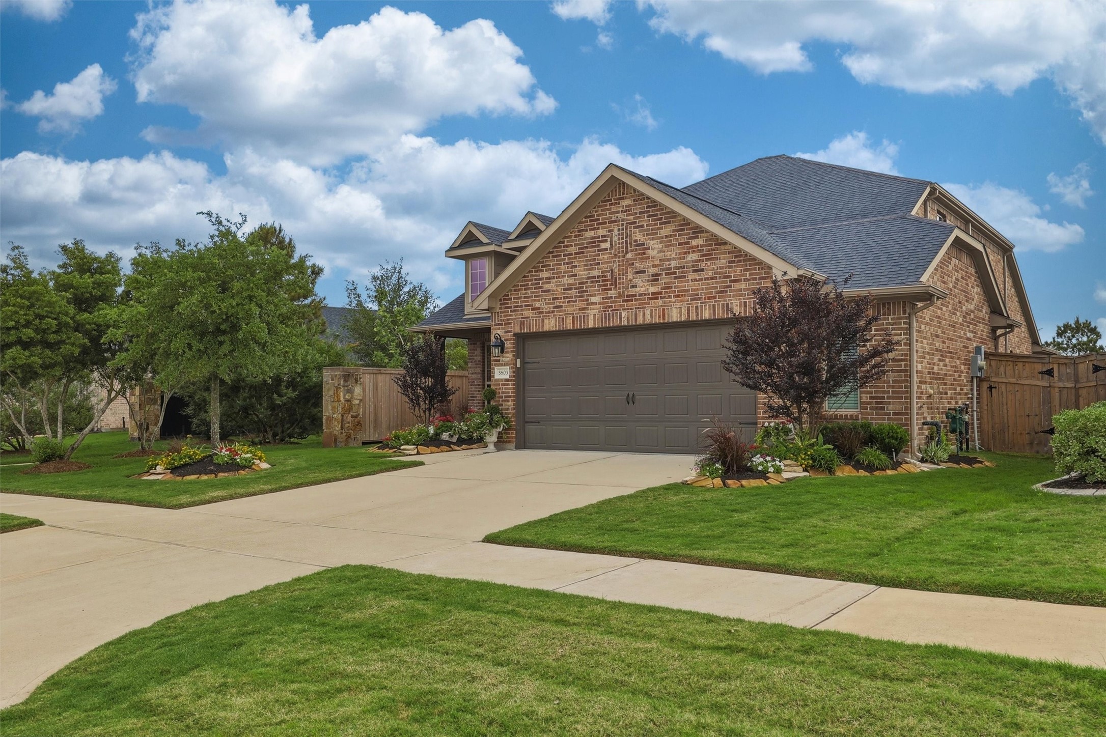 5803 Pedernales Bend Lane Property Photo 1