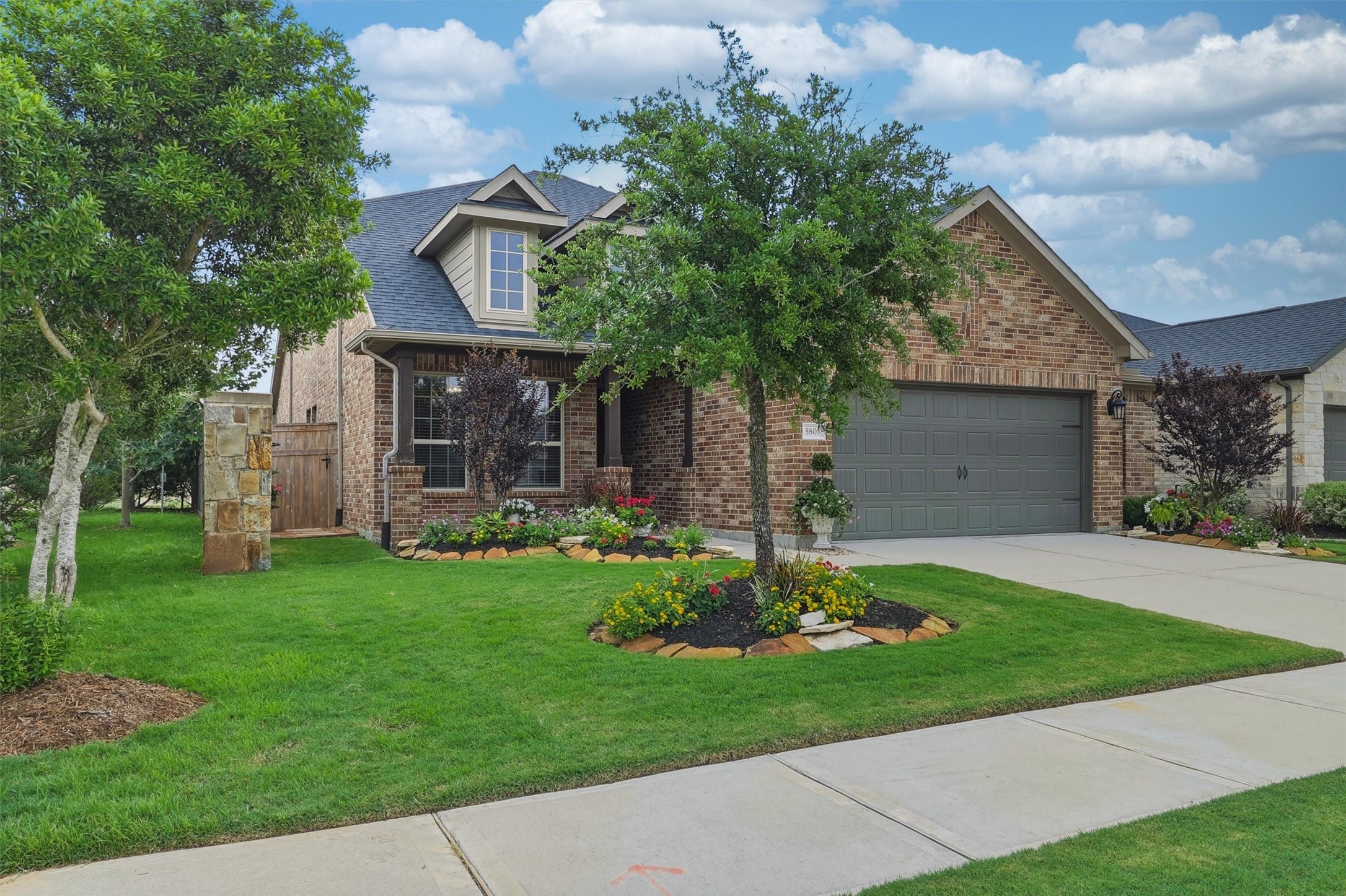 5803 Pedernales Bend Lane Property Photo 2
