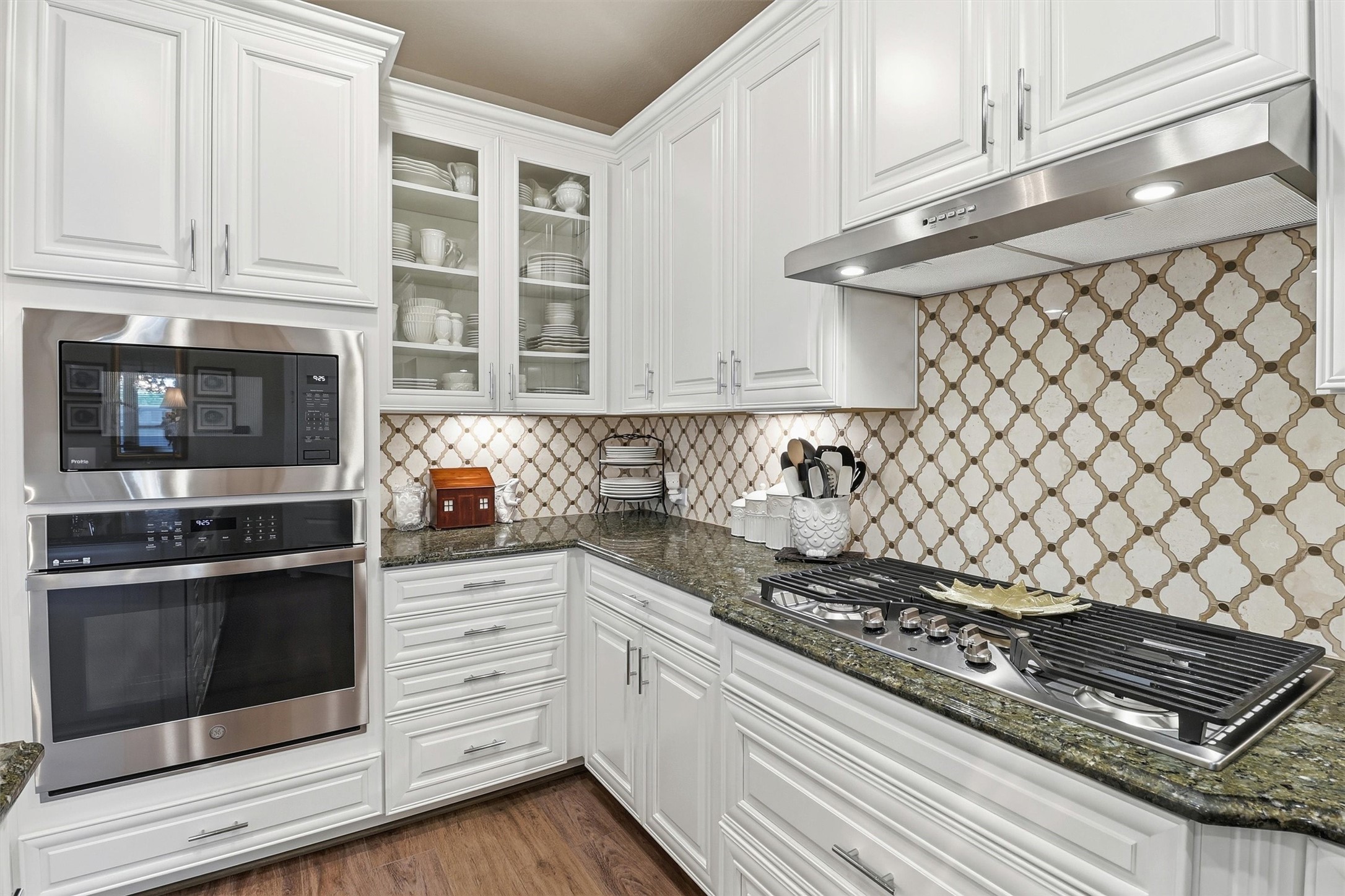 5803 Pedernales Bend Lane Property Photo 14