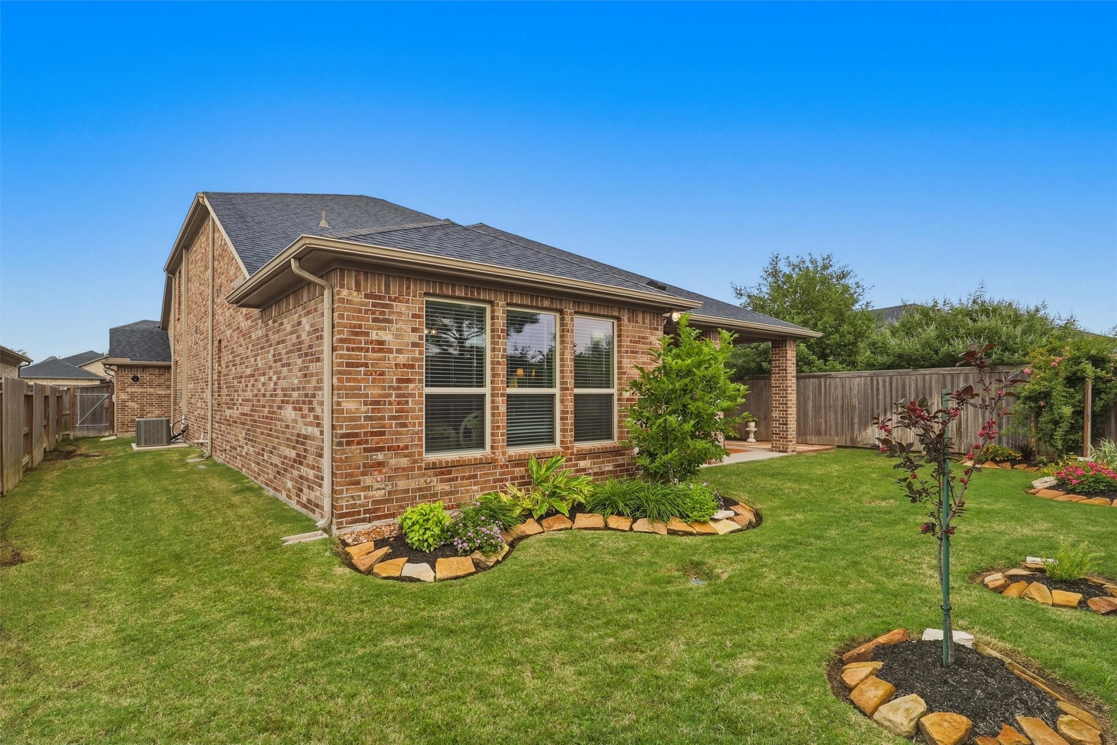 5803 Pedernales Bend Lane Property Photo 32
