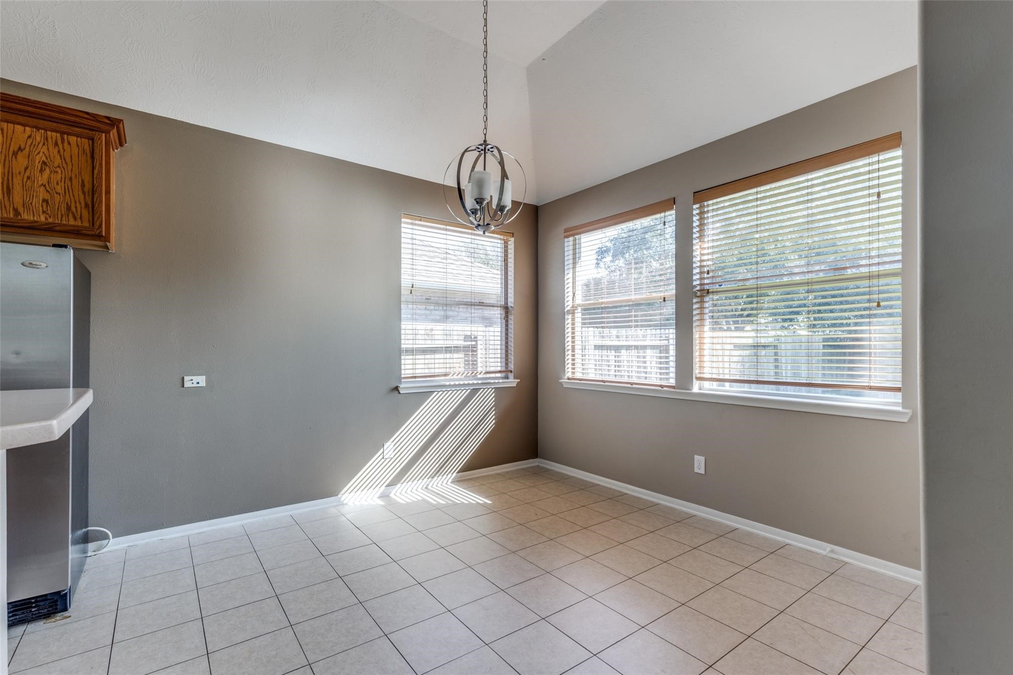 24915 Garnet Shadow Lane Property Photo 9
