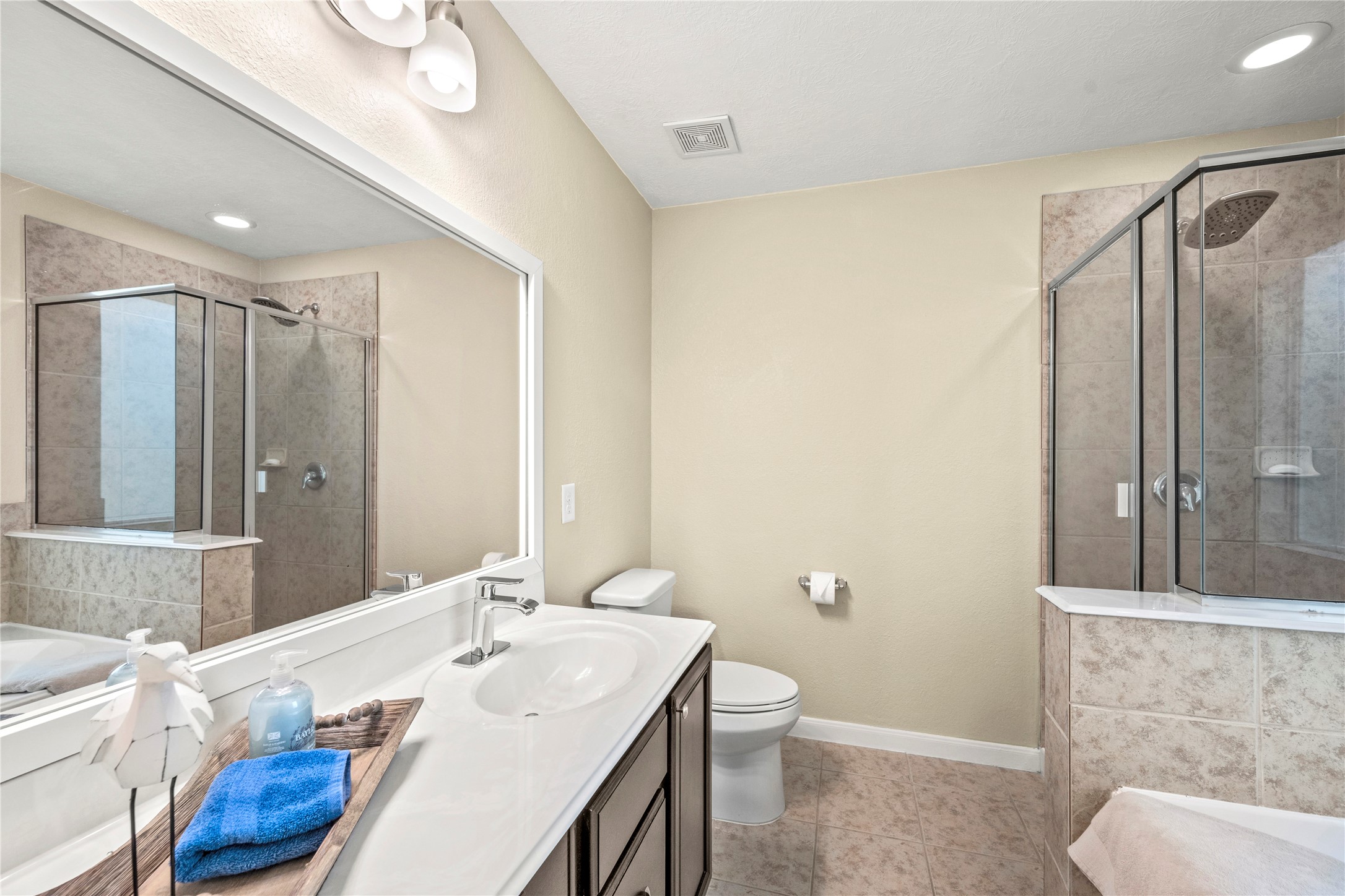 16131 Sweetwater Fields Lane Property Photo 13