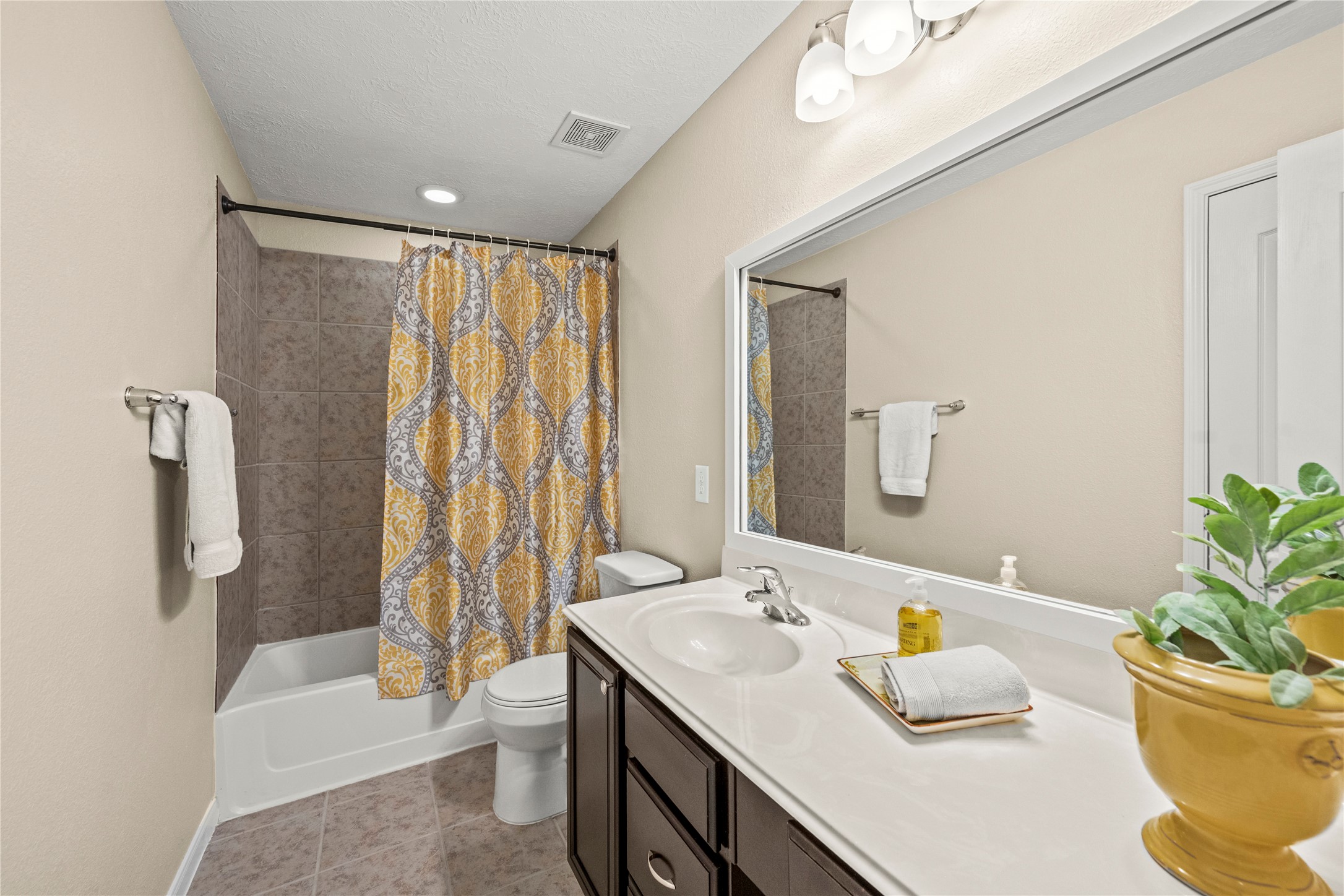 16131 Sweetwater Fields Lane Property Photo 18