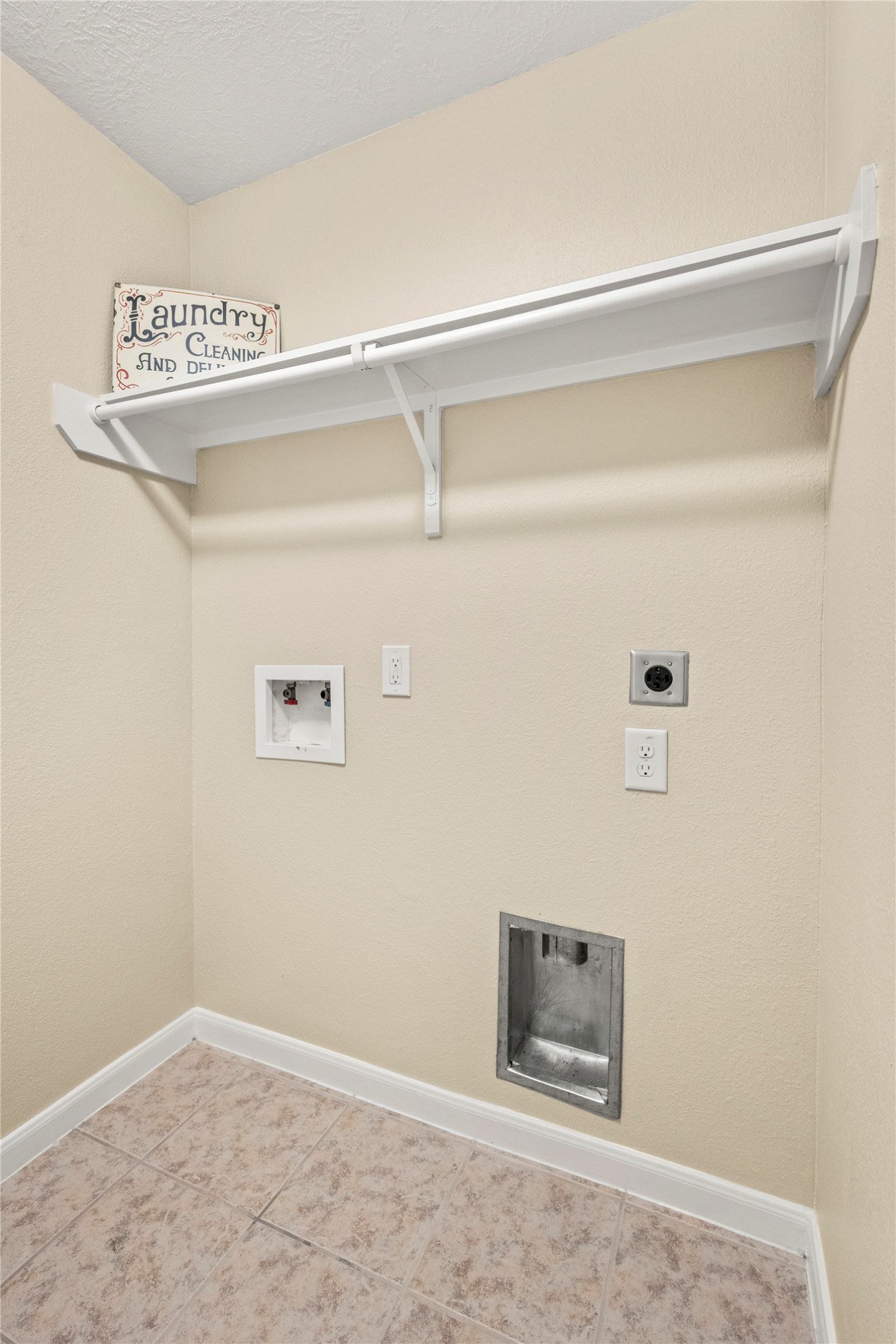16131 Sweetwater Fields Lane Property Photo 25
