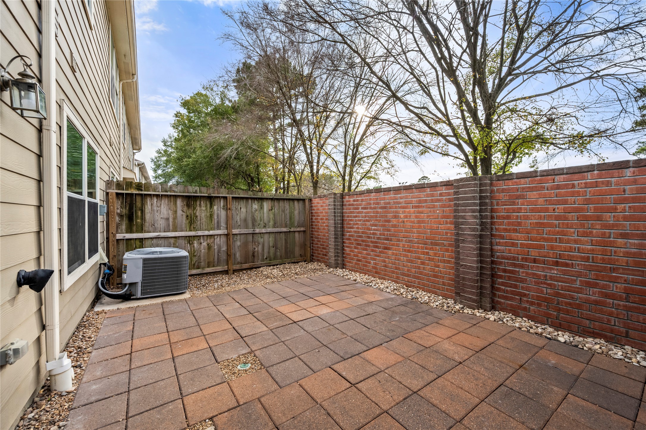 16131 Sweetwater Fields Lane Property Photo 28