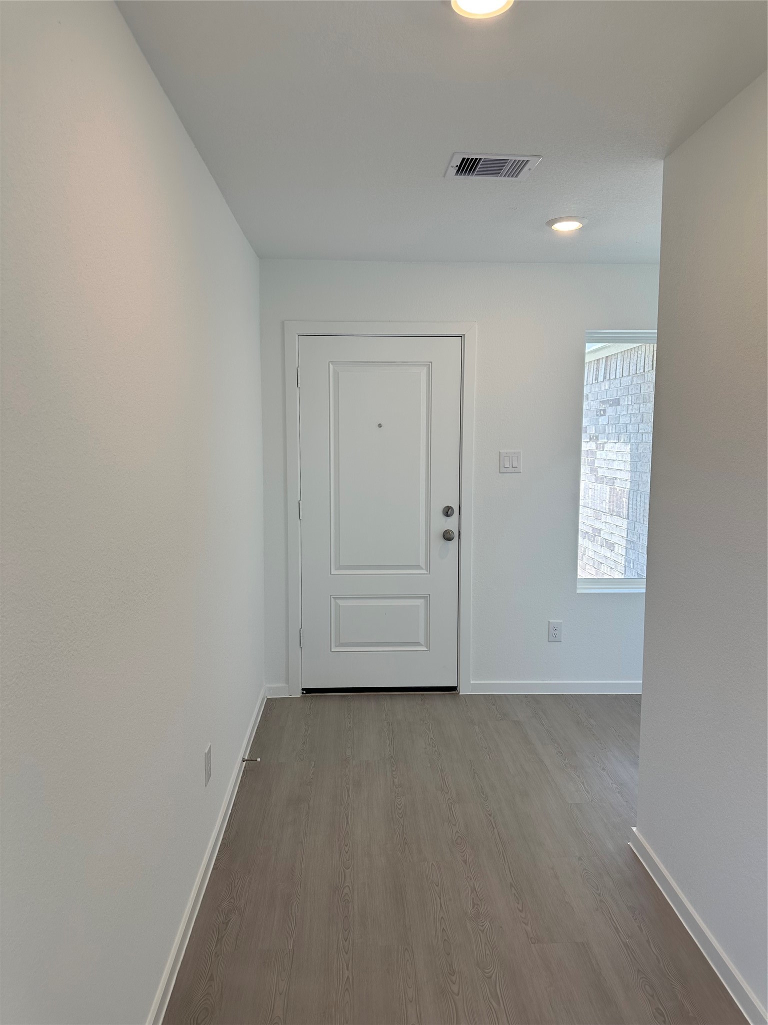 15131 Willowater Drive Property Photo 5
