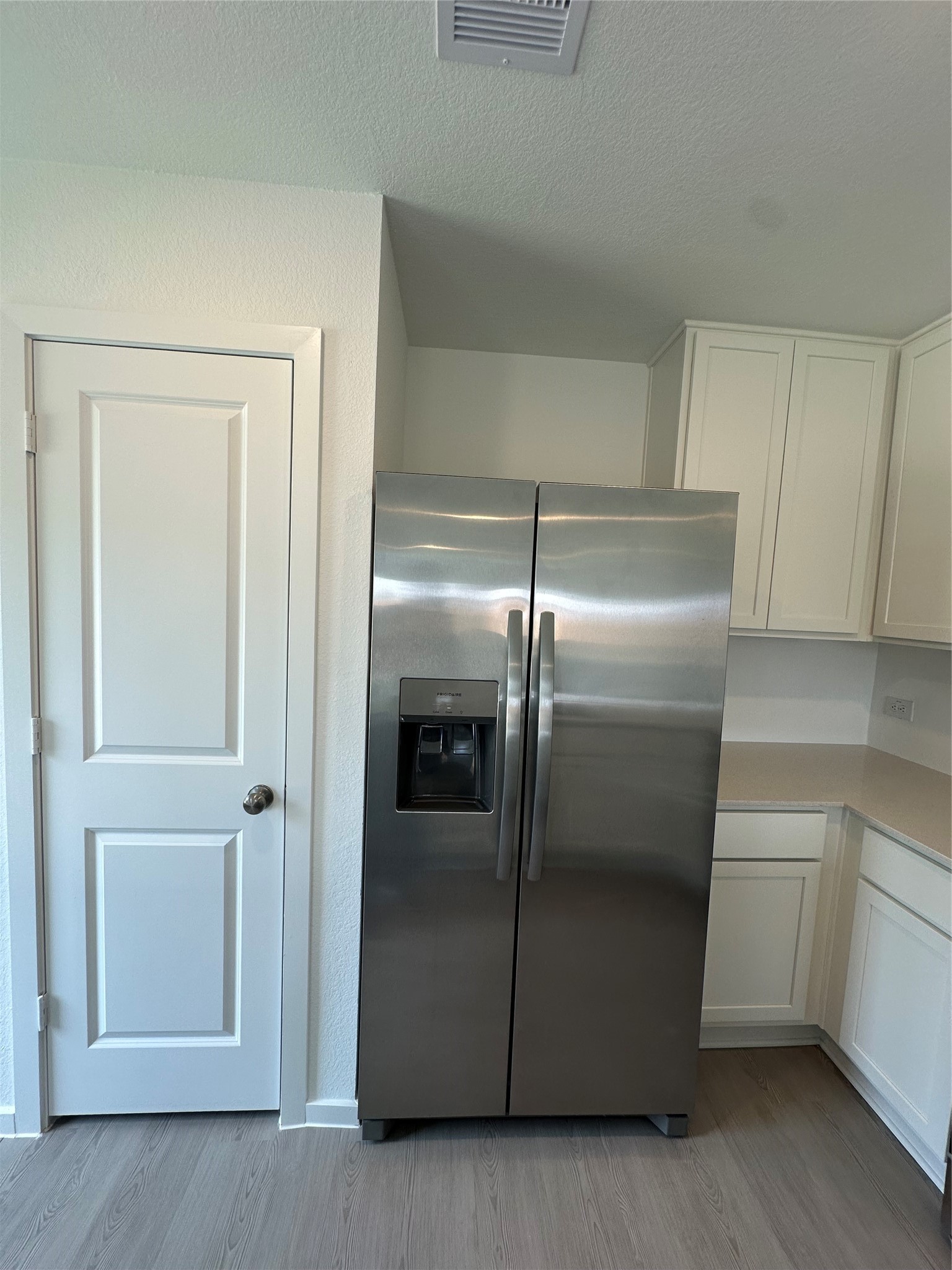 15131 Willowater Drive Property Photo 14