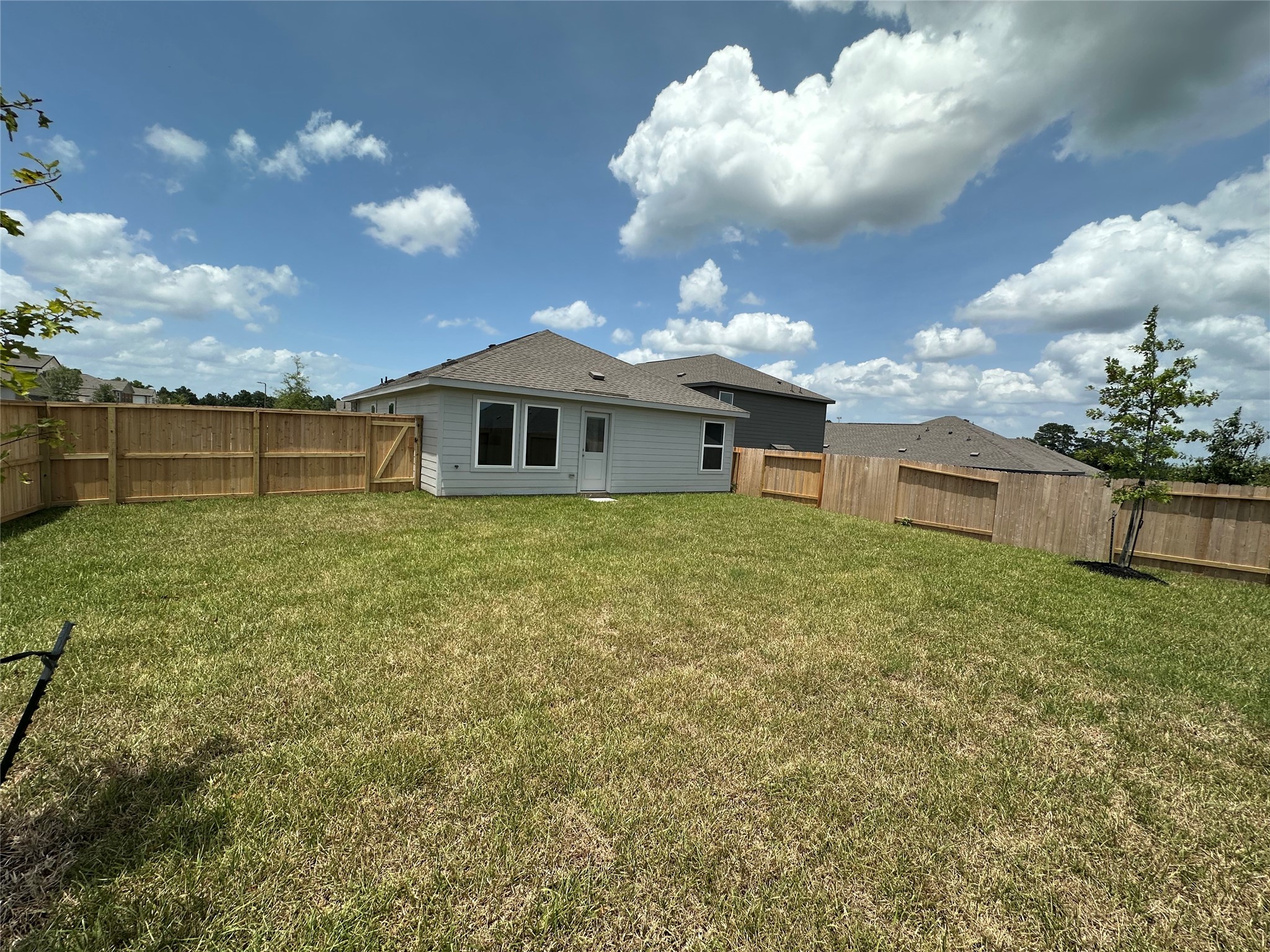 15131 Willowater Drive Property Photo 33