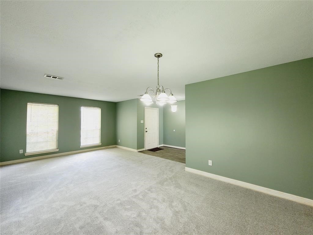 3115 Astor Court Property Photo 6