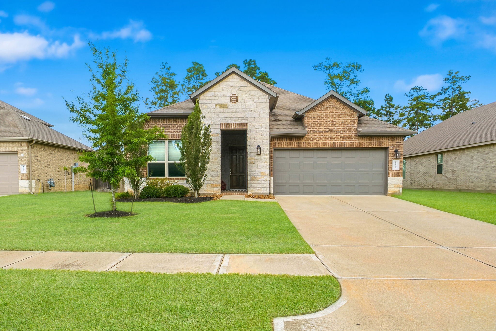 14127 Lake Lodge Drive Property Photo 1