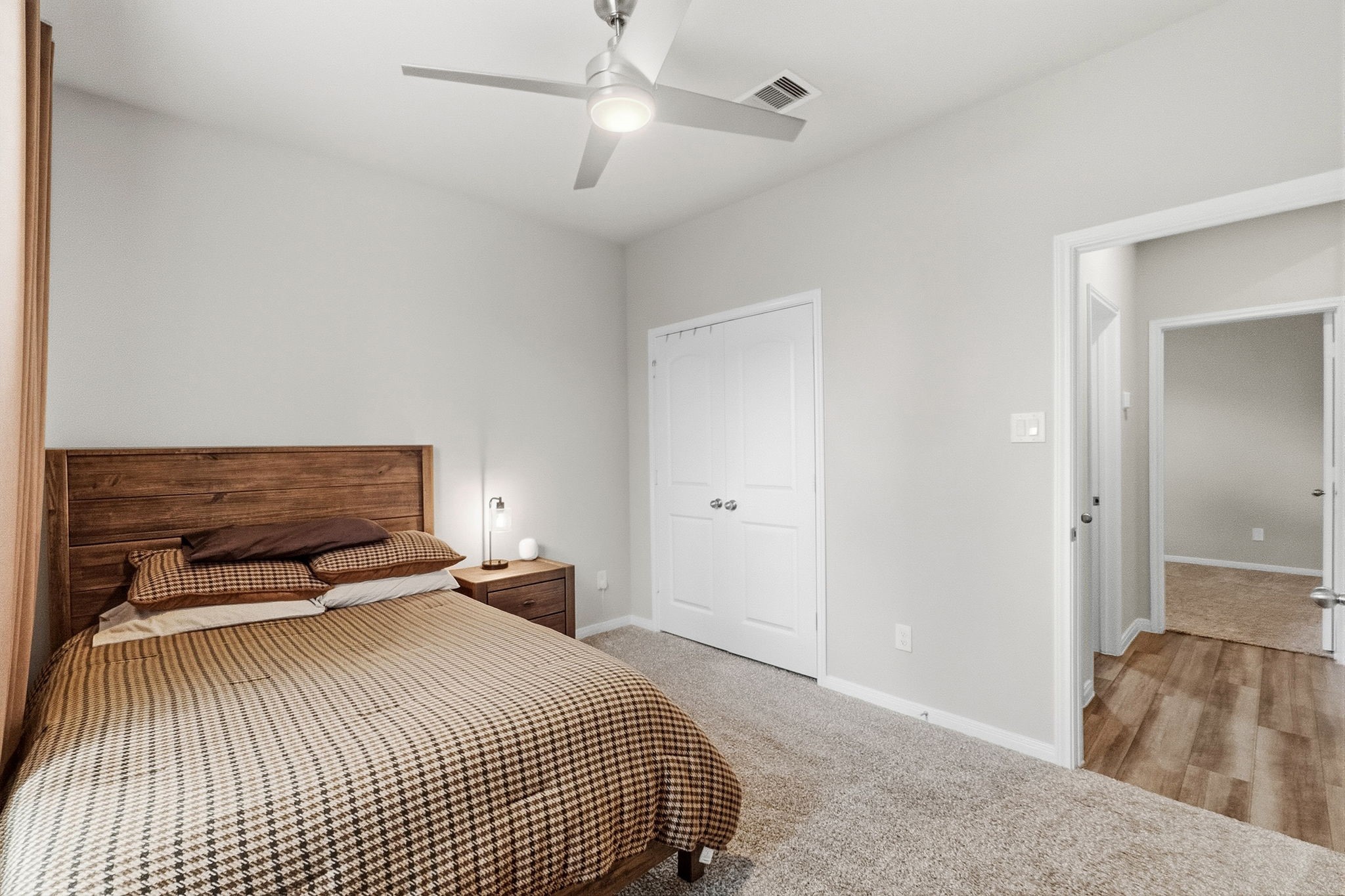 14127 Lake Lodge Drive Property Photo 9