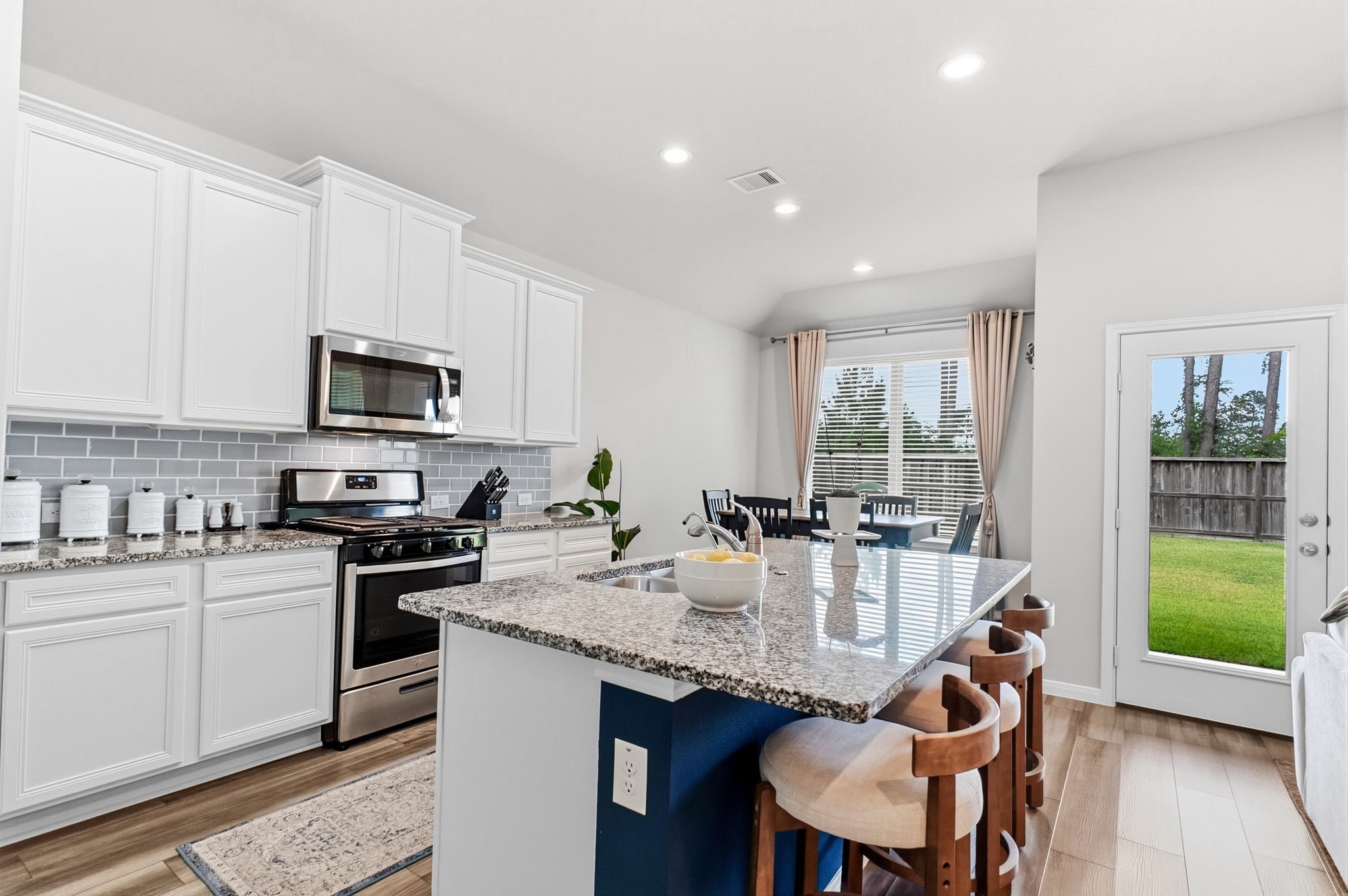 14127 Lake Lodge Drive Property Photo 16