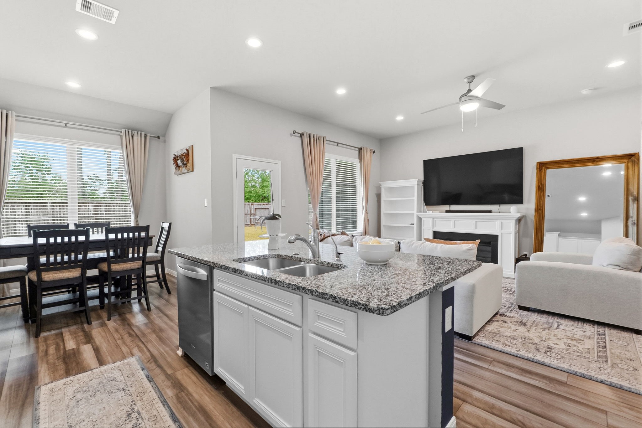 14127 Lake Lodge Drive Property Photo 19