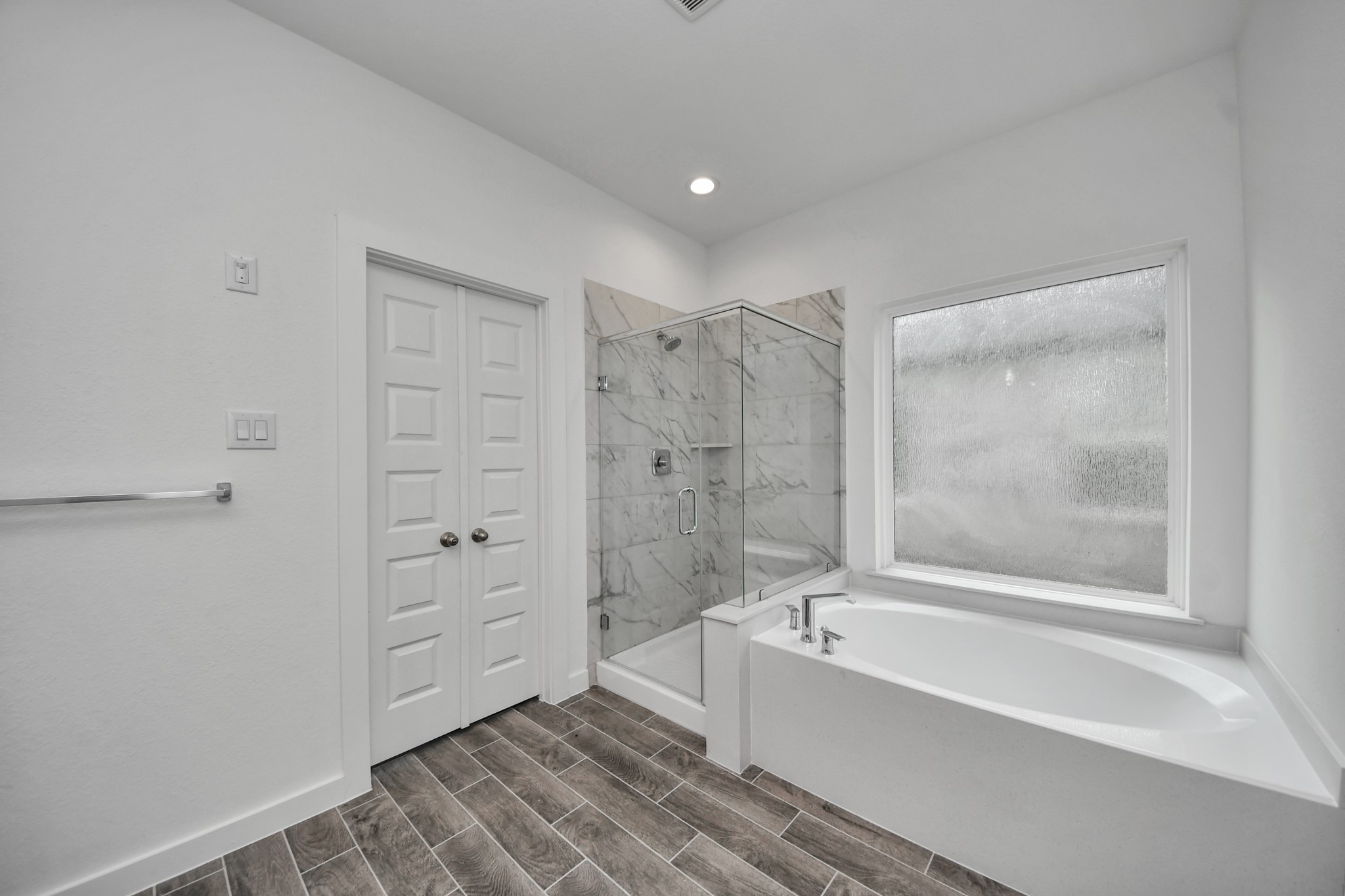 24534 Bradbury Woods Dr Property Photo 26