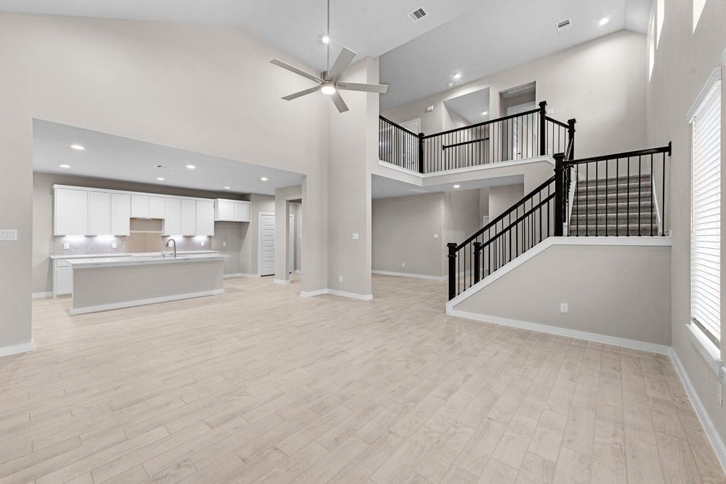 2495 Forest Cedar Lane Property Photo 8