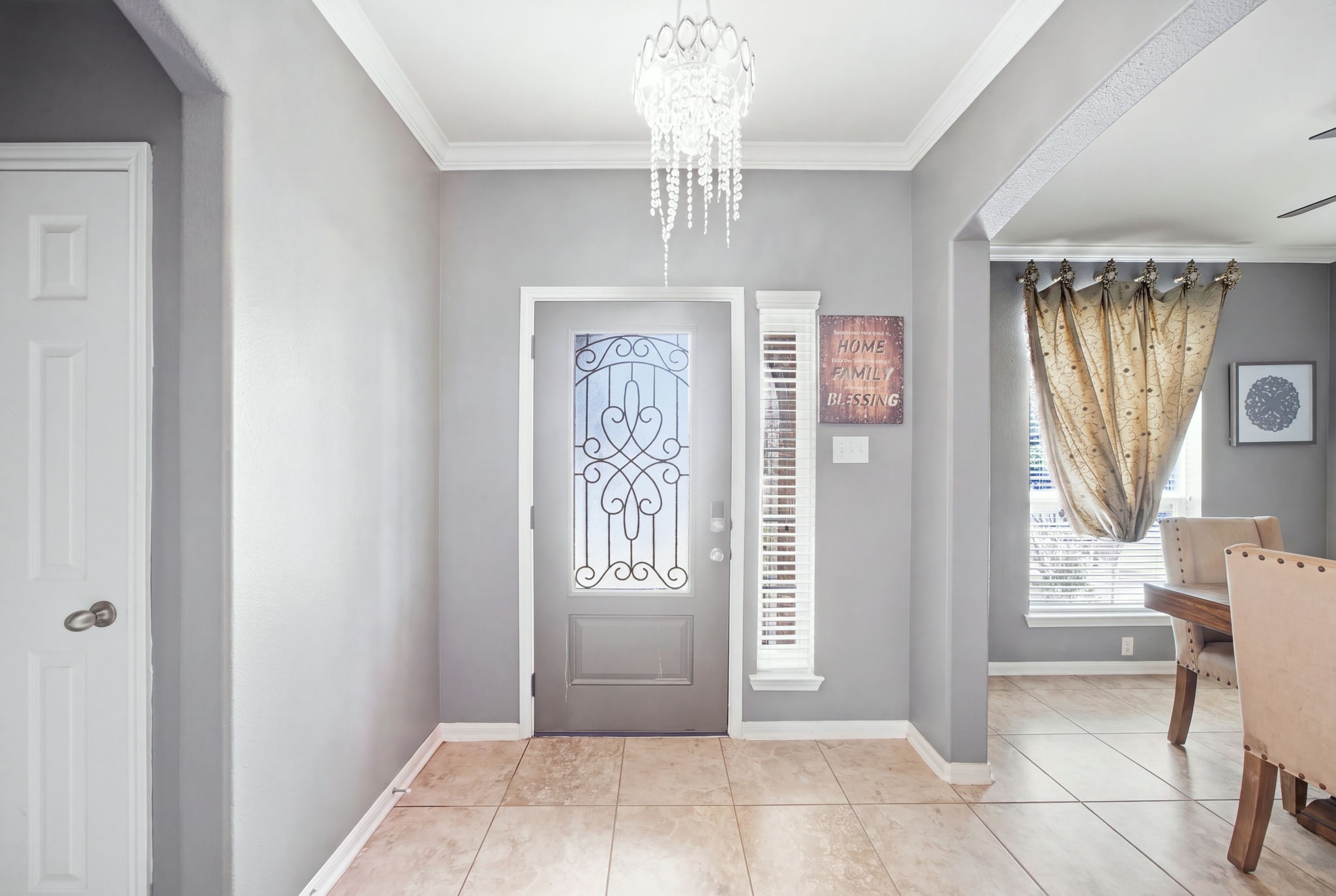 4019 Loft Square Place Property Photo 6