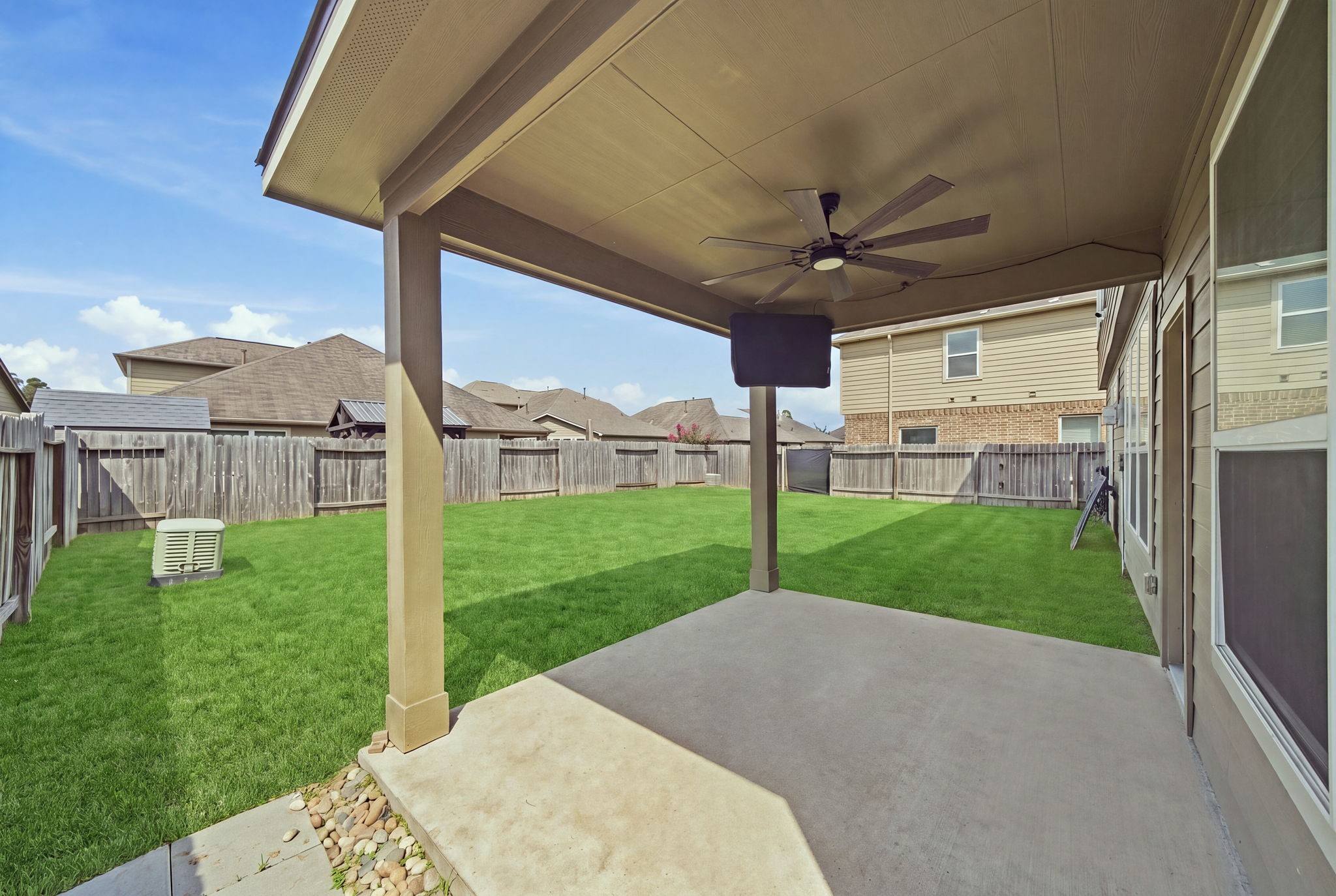 4019 Loft Square Place Property Photo 33