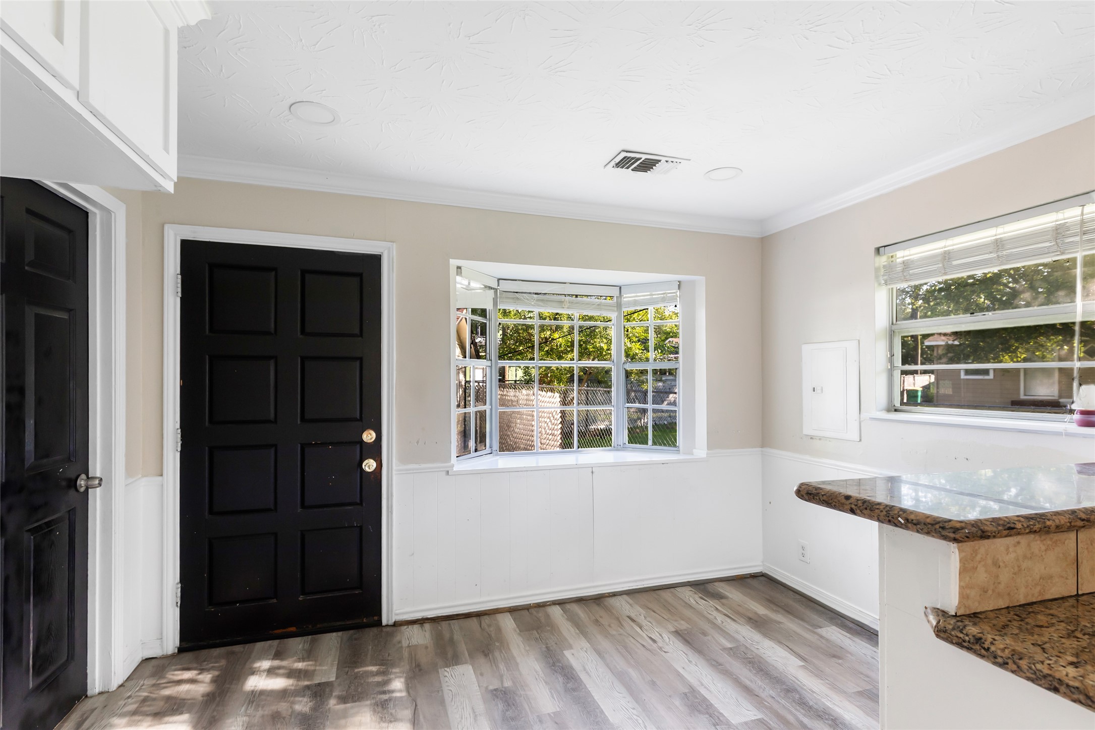 105 Graham Street Property Photo 11