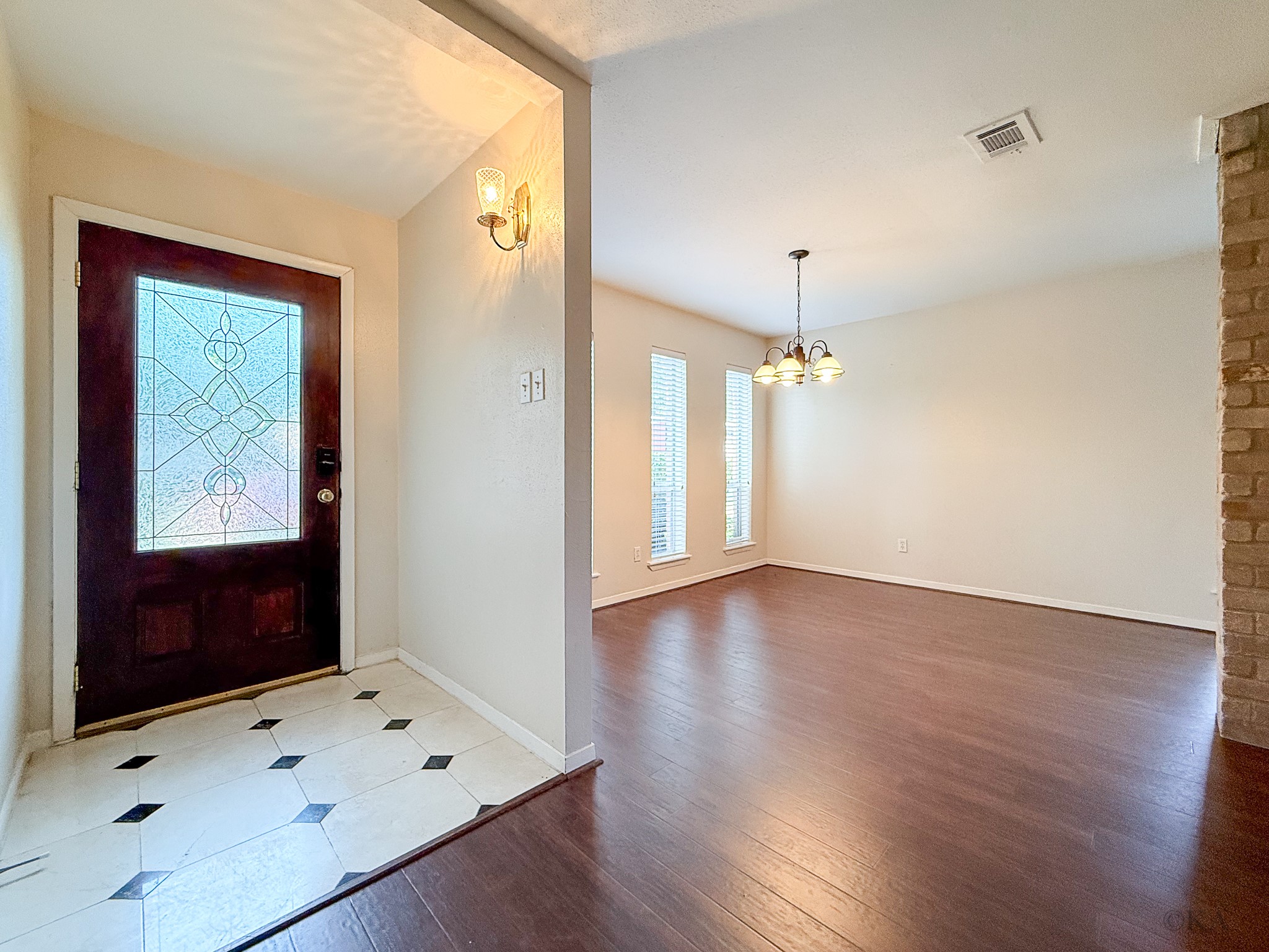3306 Hunterwood Drive Property Photo 6