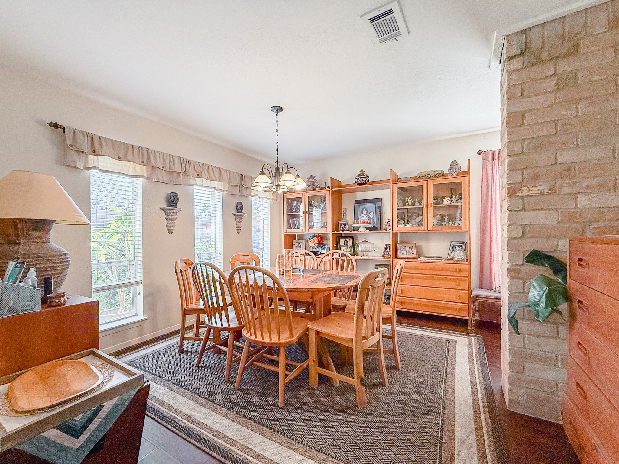 3306 Hunterwood Drive Property Photo 7