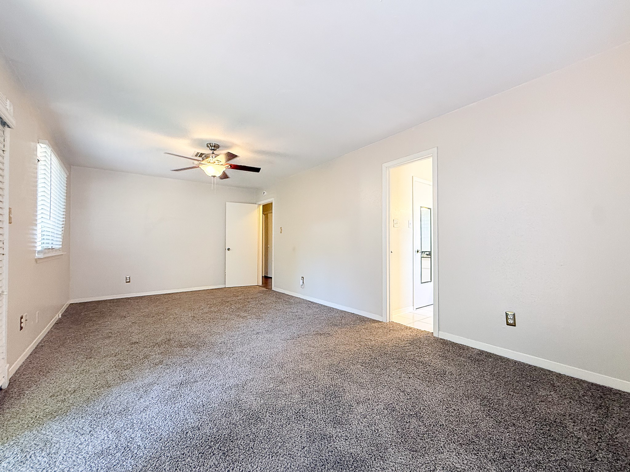 3306 Hunterwood Drive Property Photo 24