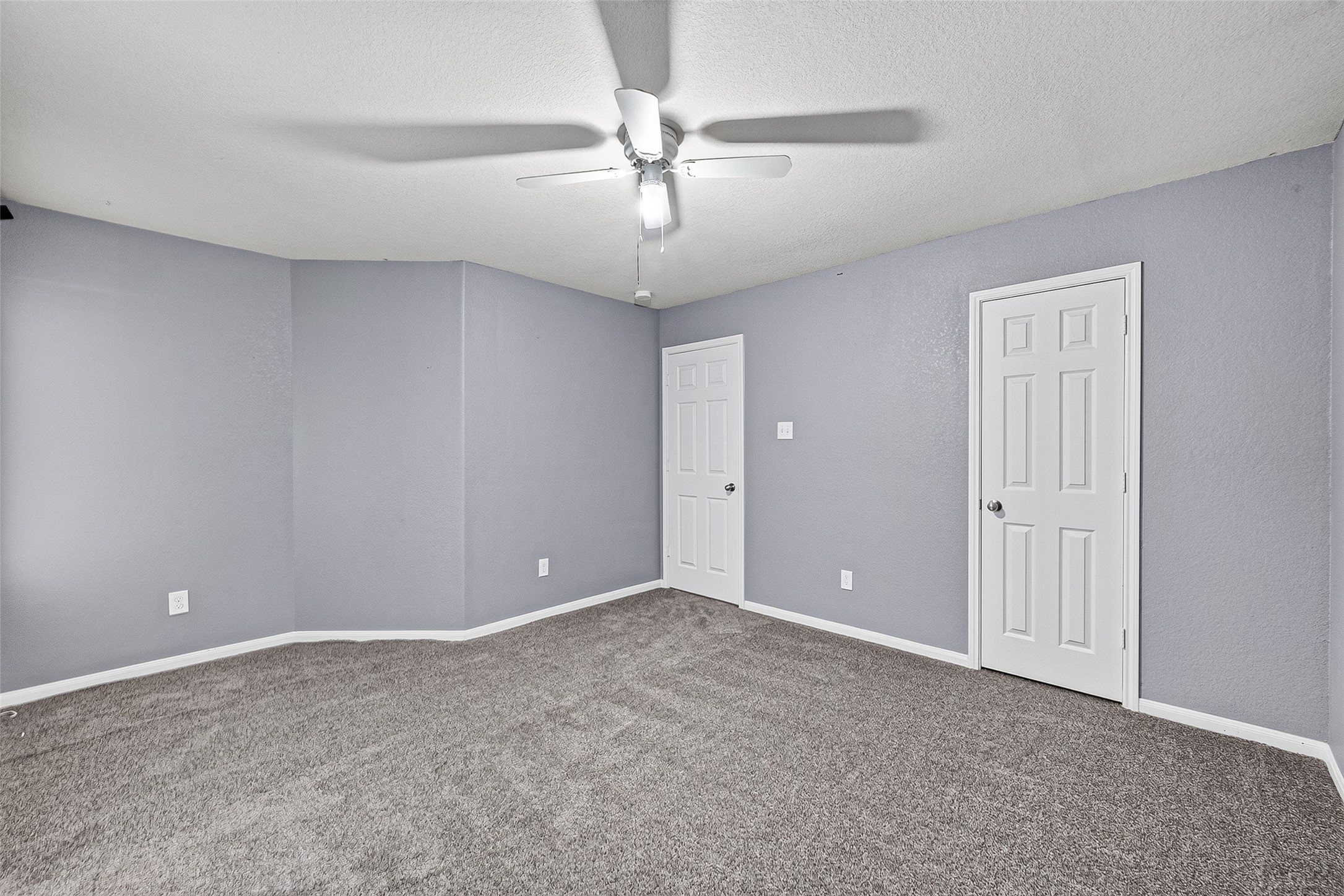 4902 Emerald Tree Circle Property Photo 12