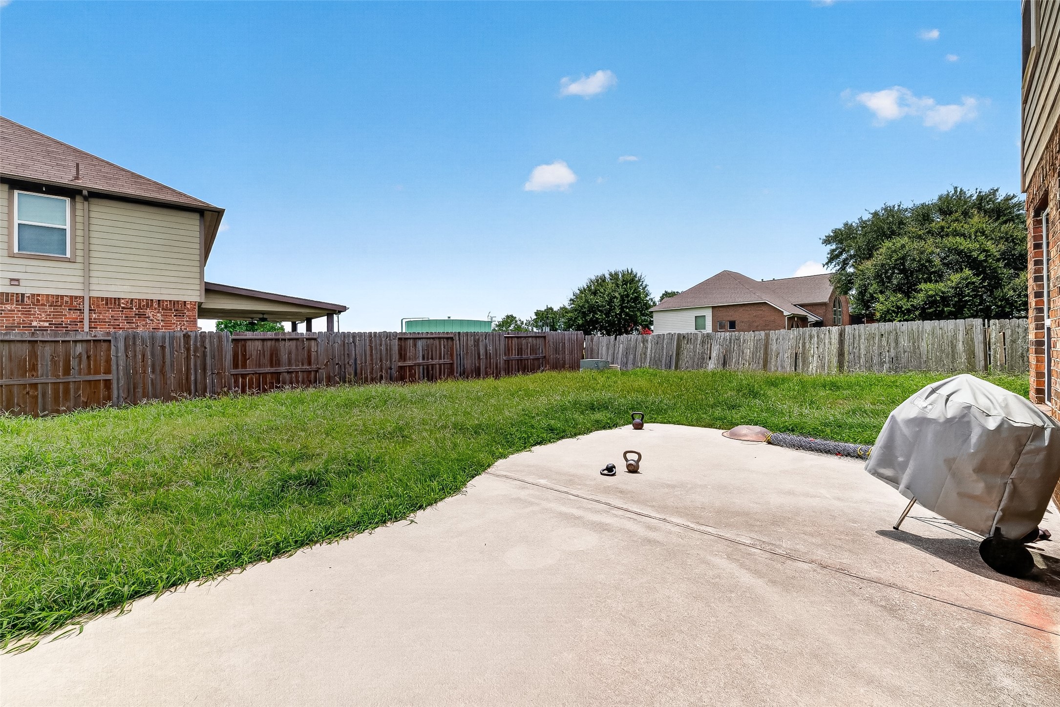4902 Emerald Tree Circle Property Photo 18