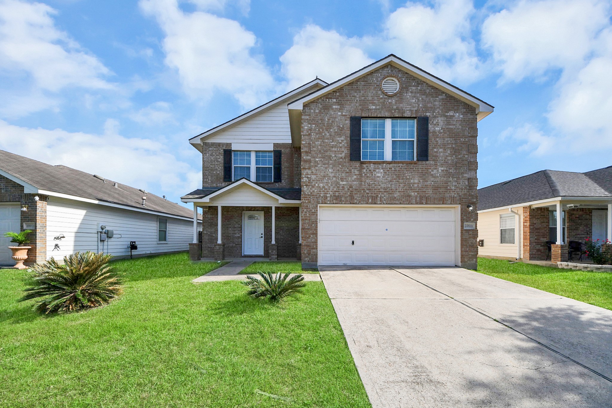20910 Lansing Ridge Lane Property Photo 1