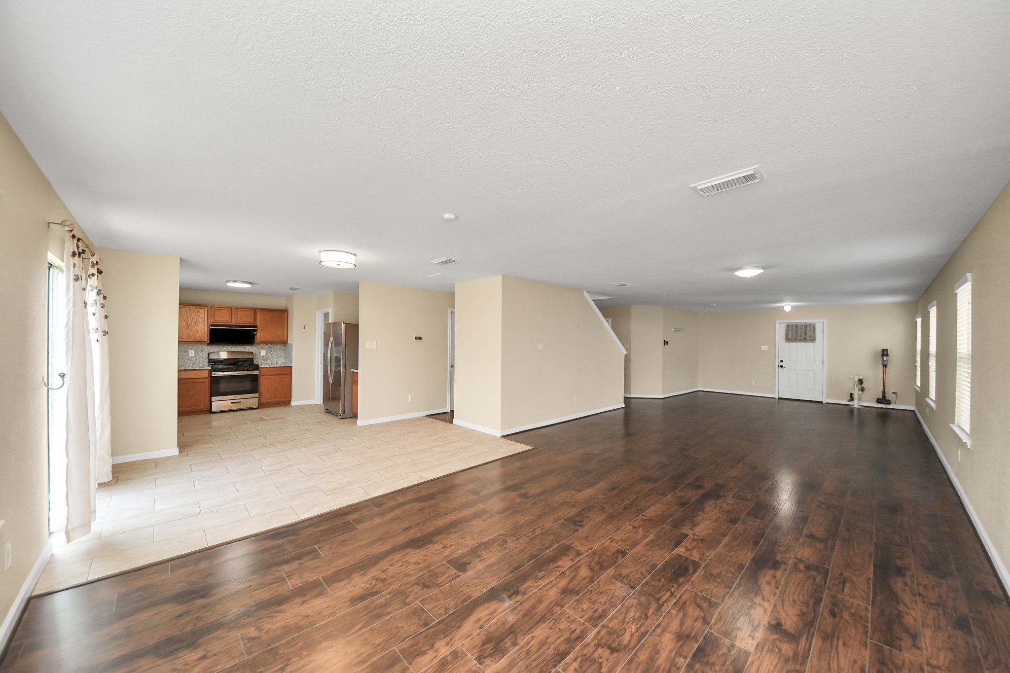 20910 Lansing Ridge Lane Property Photo 4