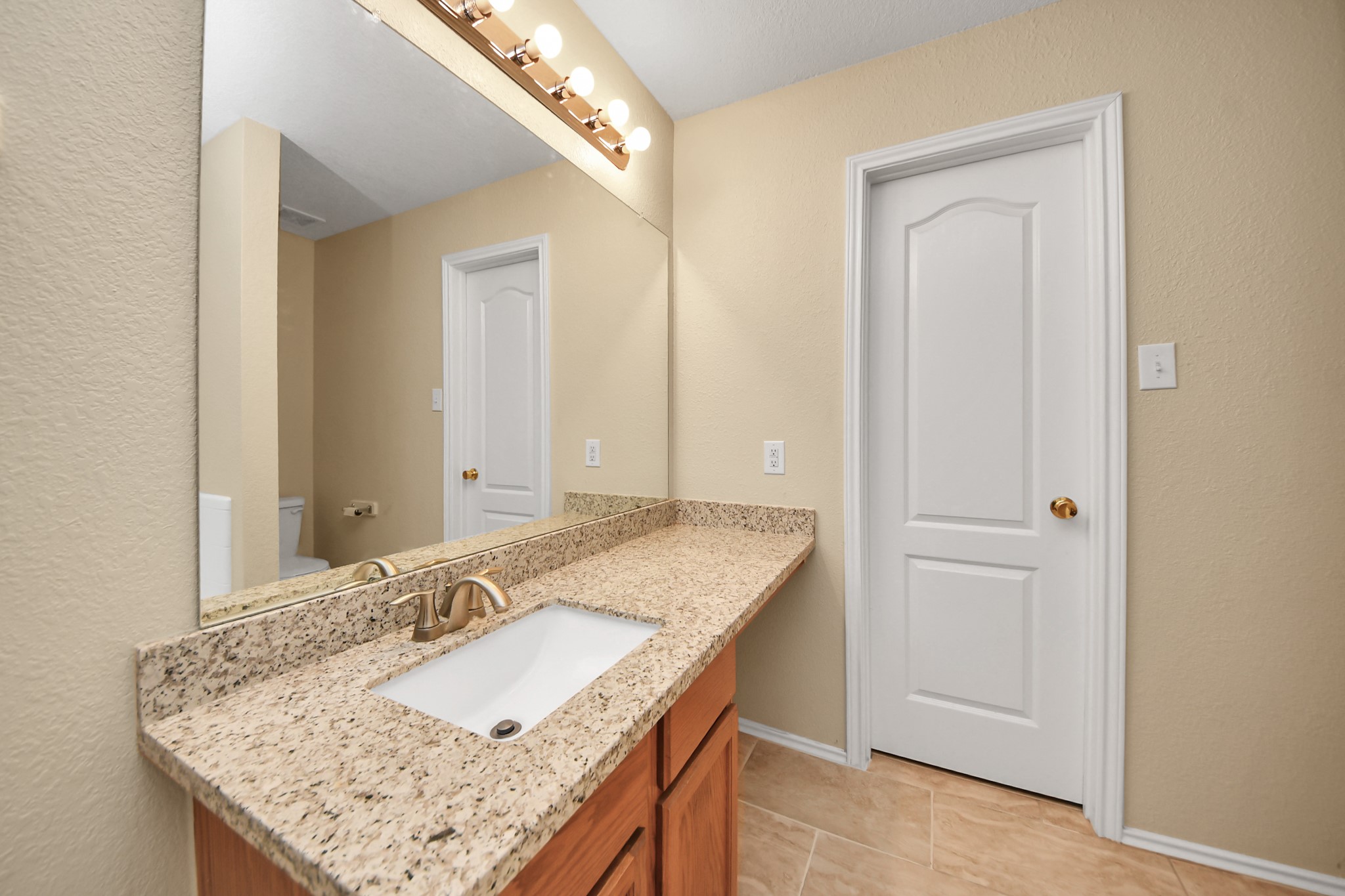 20910 Lansing Ridge Lane Property Photo 26