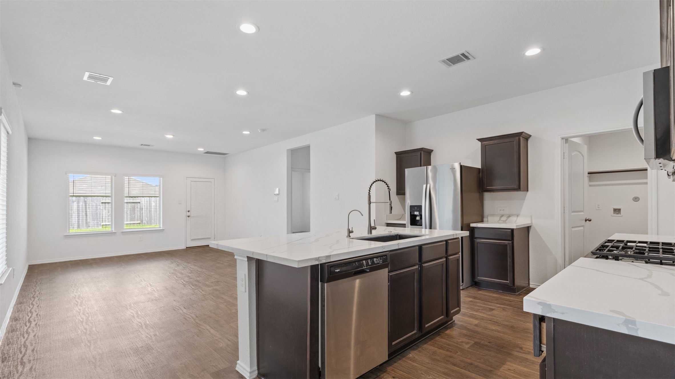 14040 Thunder Pines Drive Property Photo 6