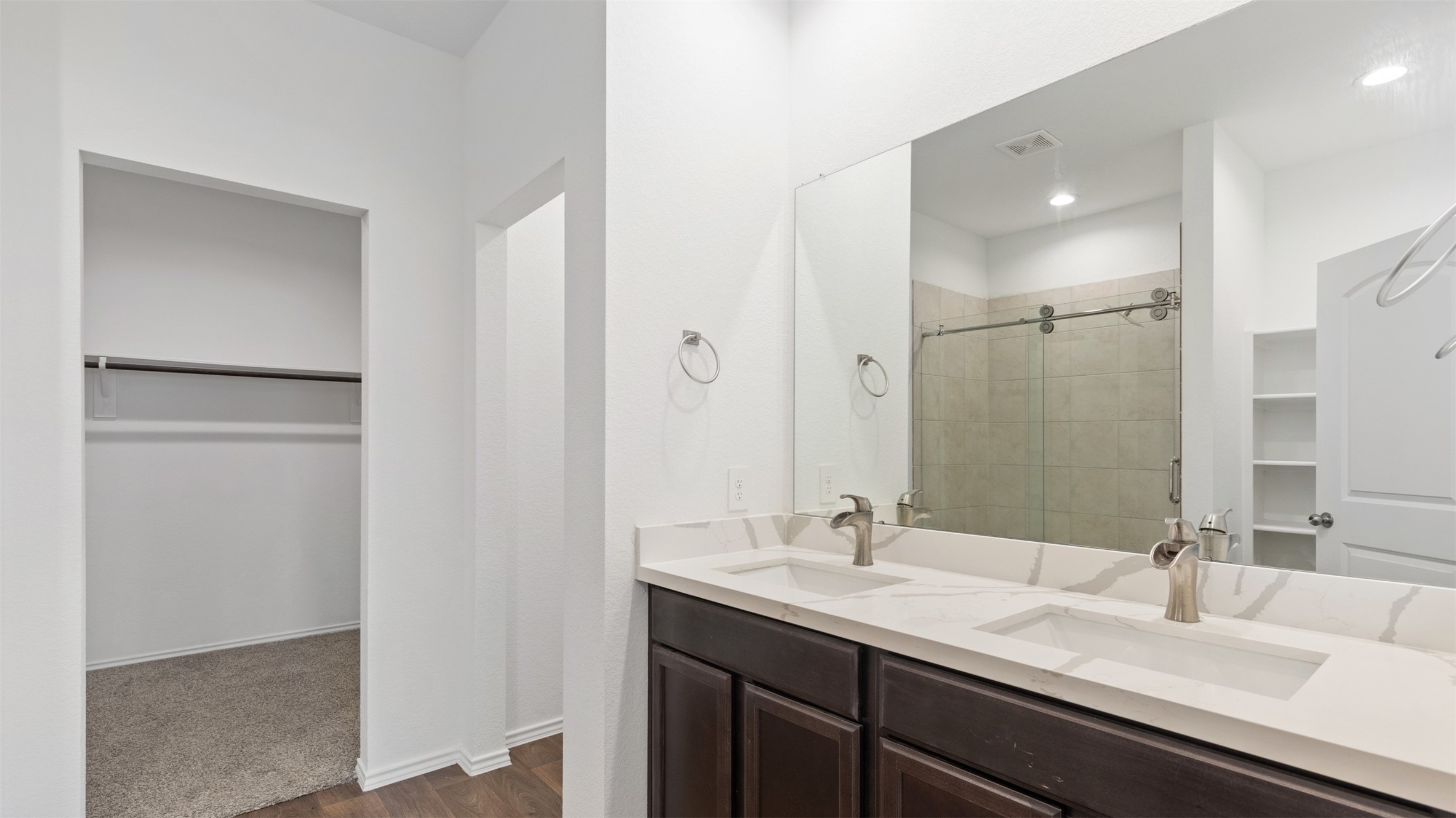 14040 Thunder Pines Drive Property Photo 17