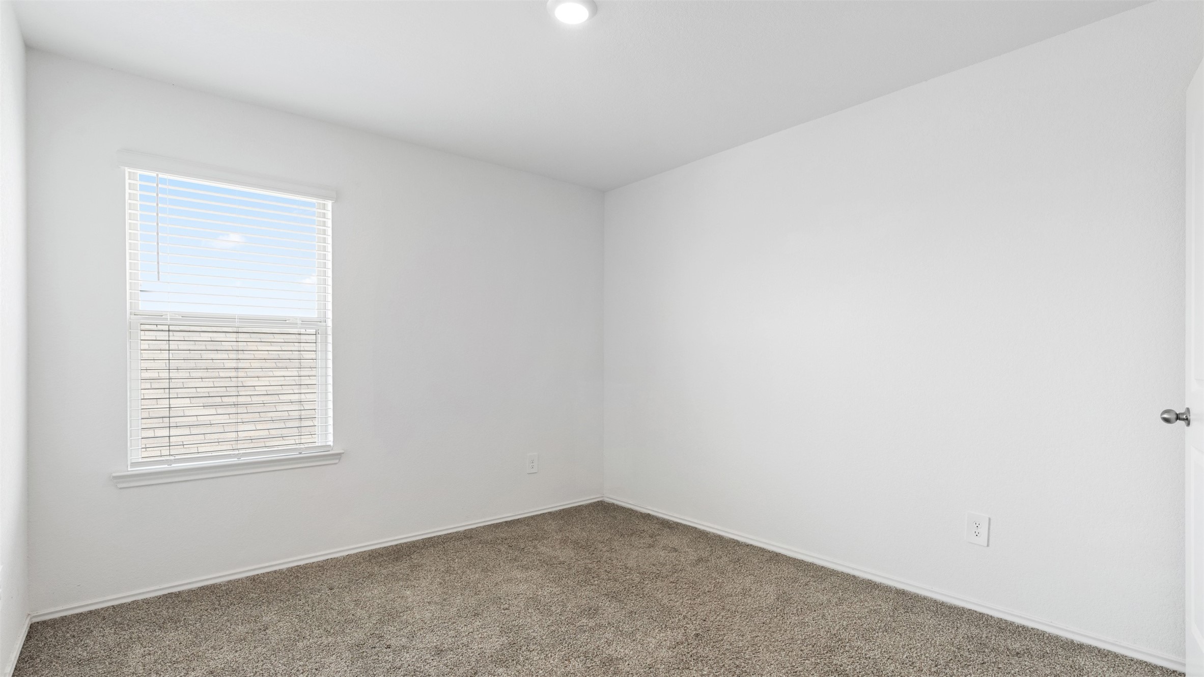 14040 Thunder Pines Drive Property Photo 26