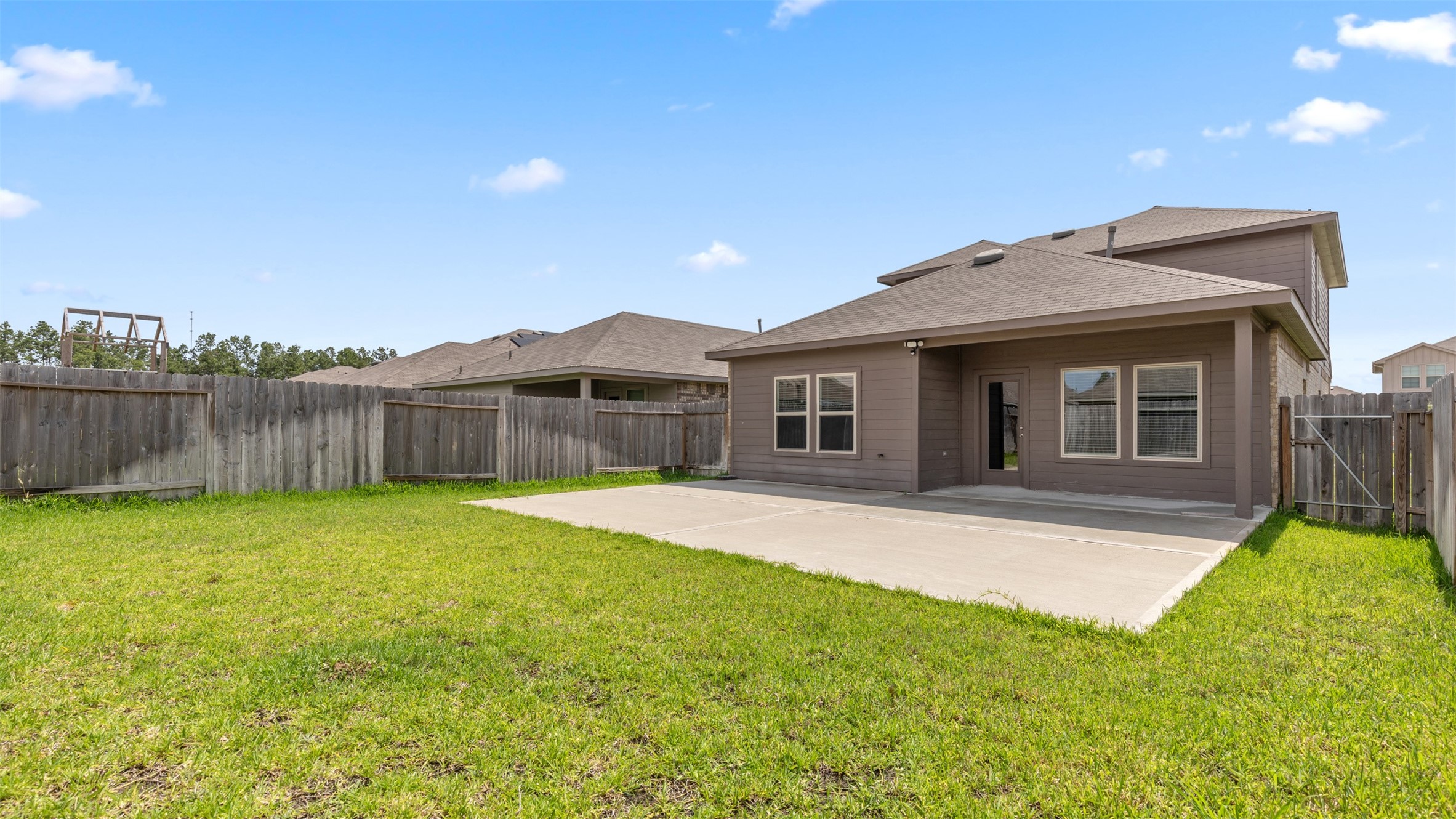 14040 Thunder Pines Drive Property Photo 28