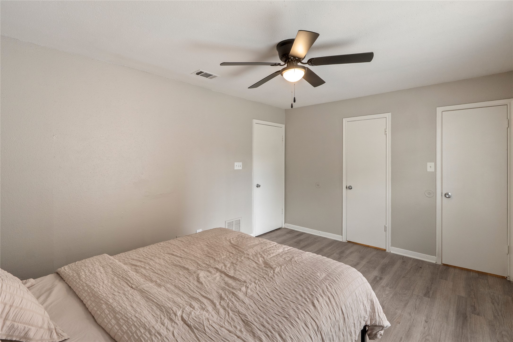9021 Antoine Drive 40 Property Photo 15